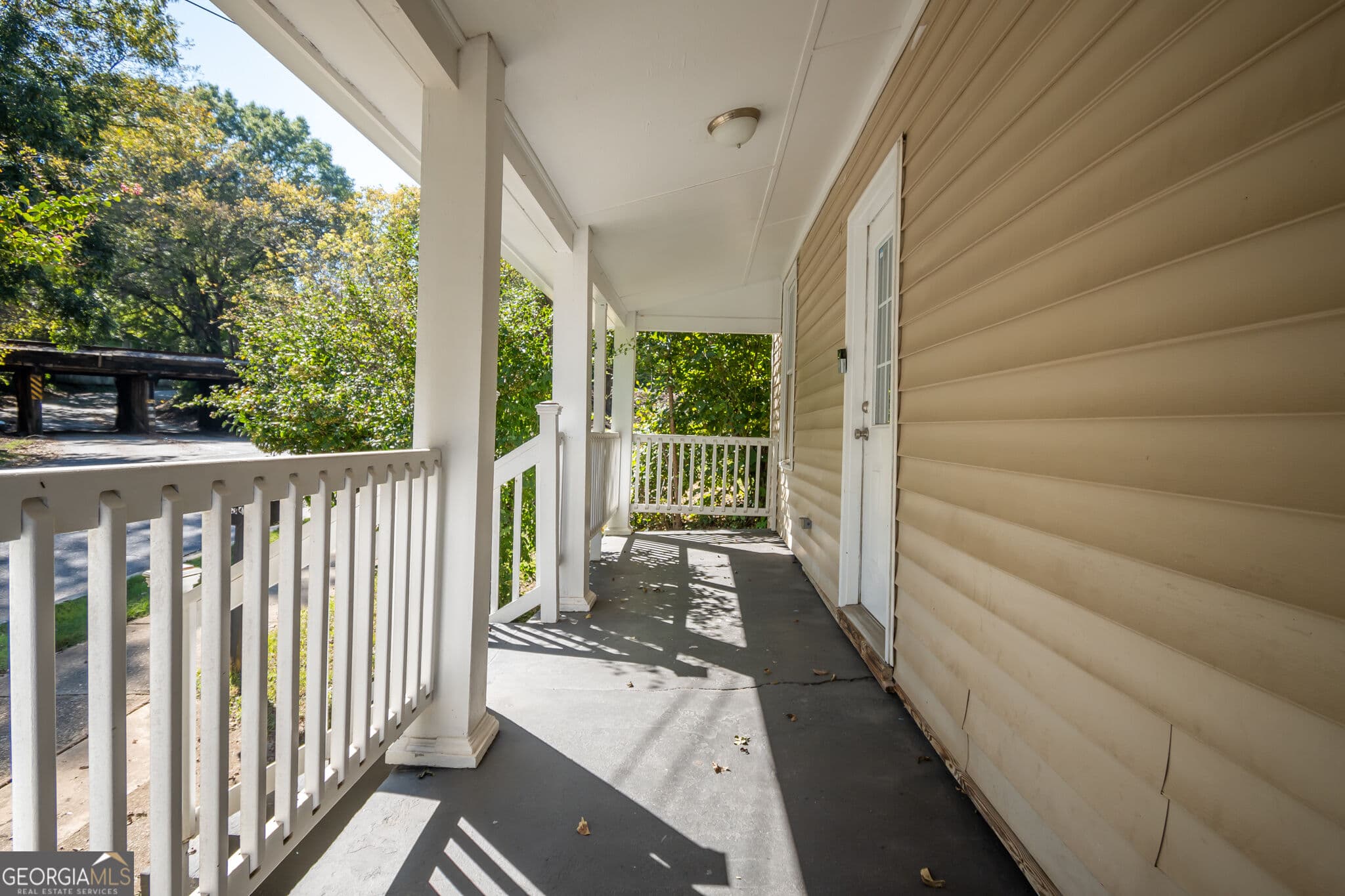 3 bedroom, 2 bathroom, 1,472 sq ft single family residence for rent at 430 Cleveland Avenue, Athens, GA 30601 for $2,000 a month — photo 2