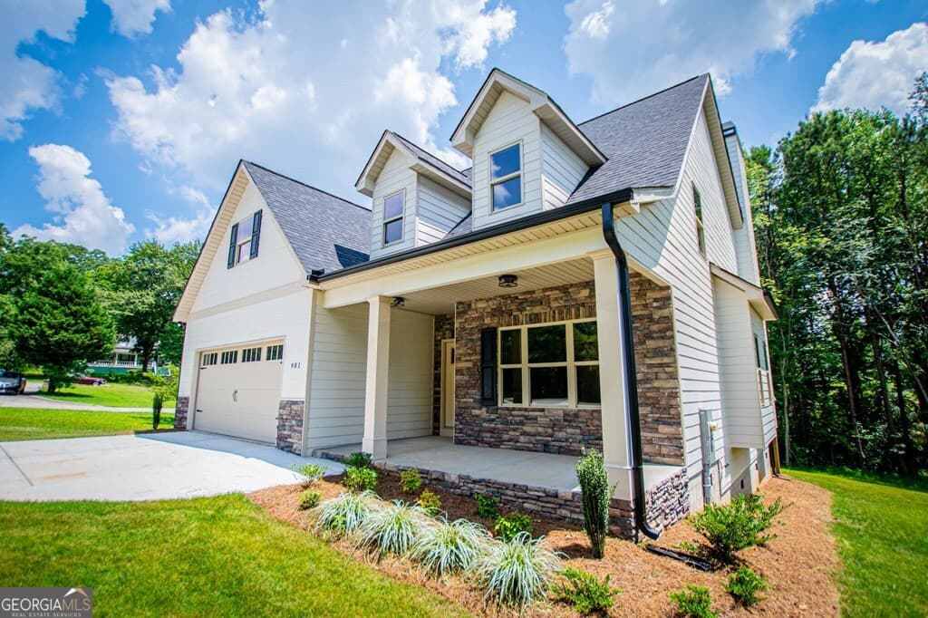 3 bedroom, 2.5 bathroom, 2,090 sq ft single family residence for sale at 981 Horsley Mill Road, Carrollton, GA 30116 — photo 2