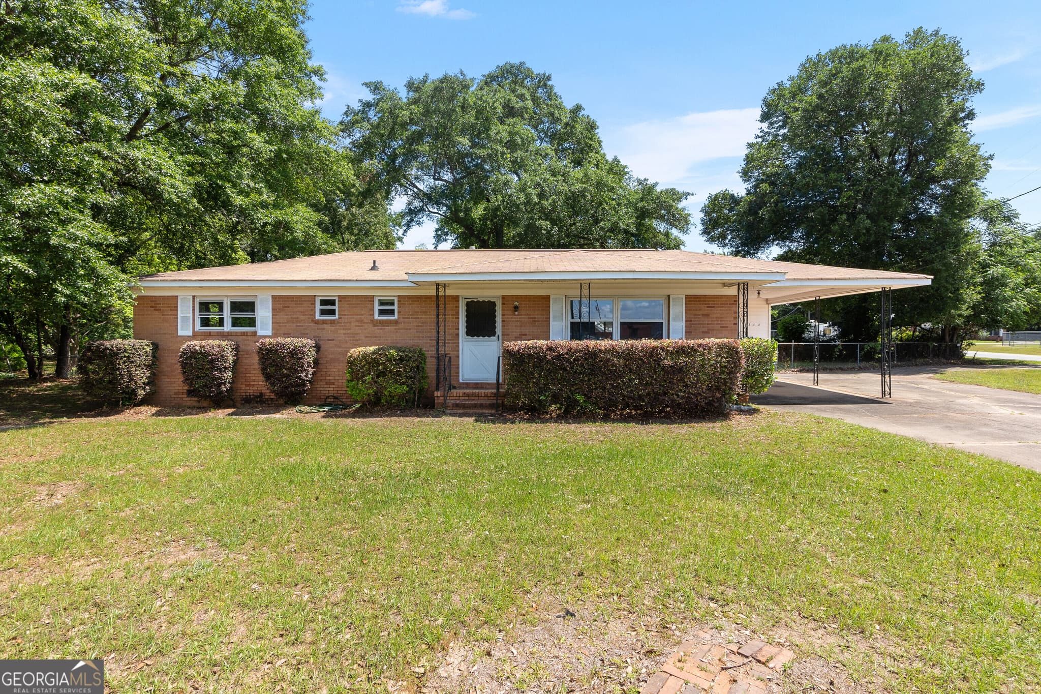 3 bedroom, 1 bathroom, 1,248 sq ft single family residence sold at 111 Miller Court, Centerville, GA 31028