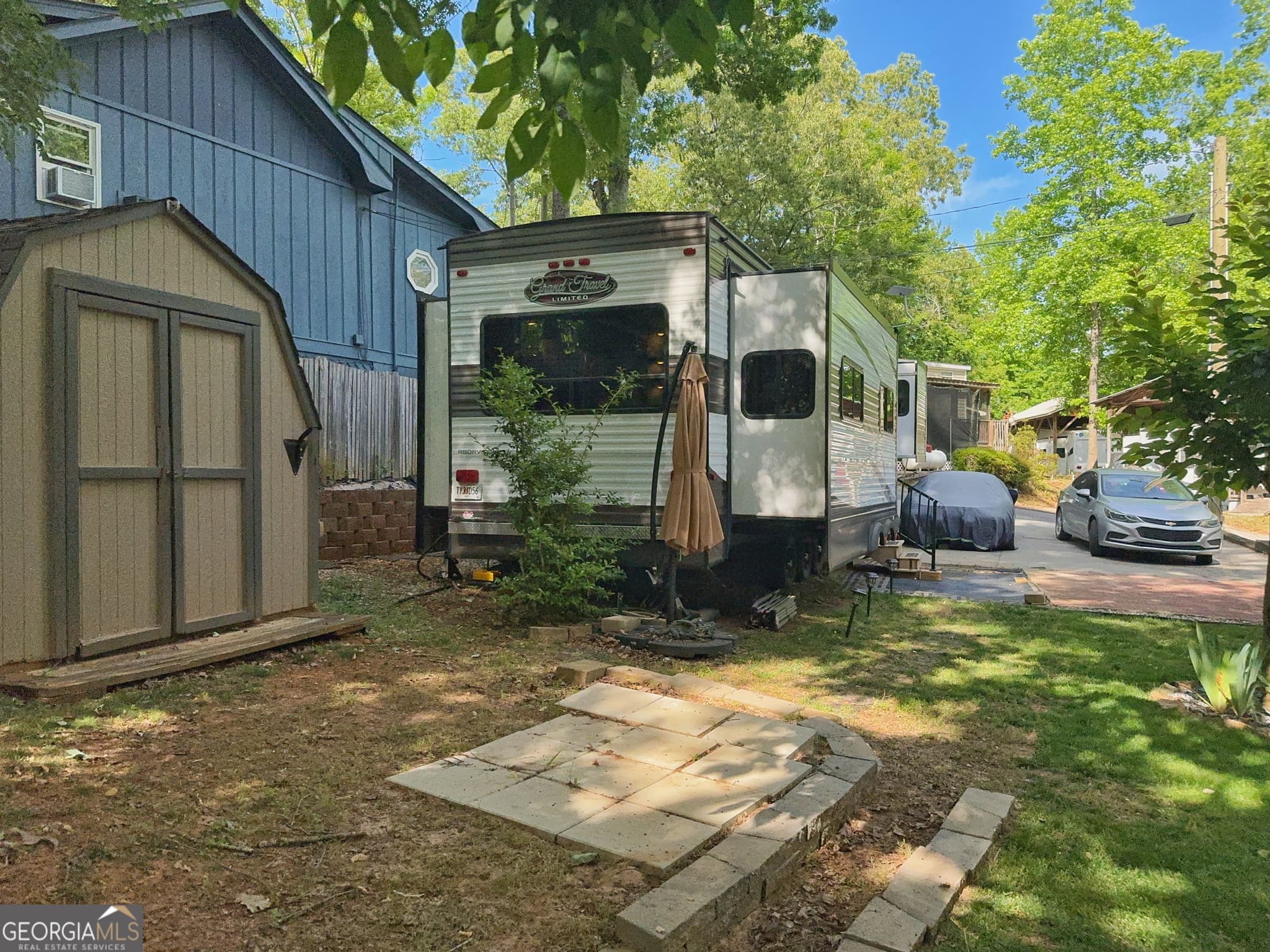 1 bedroom, 1 bathroom, 380 sq ft single family residence for sale at 1085 Mountain Shadows Drive, Cleveland, GA 30528 — photo 6