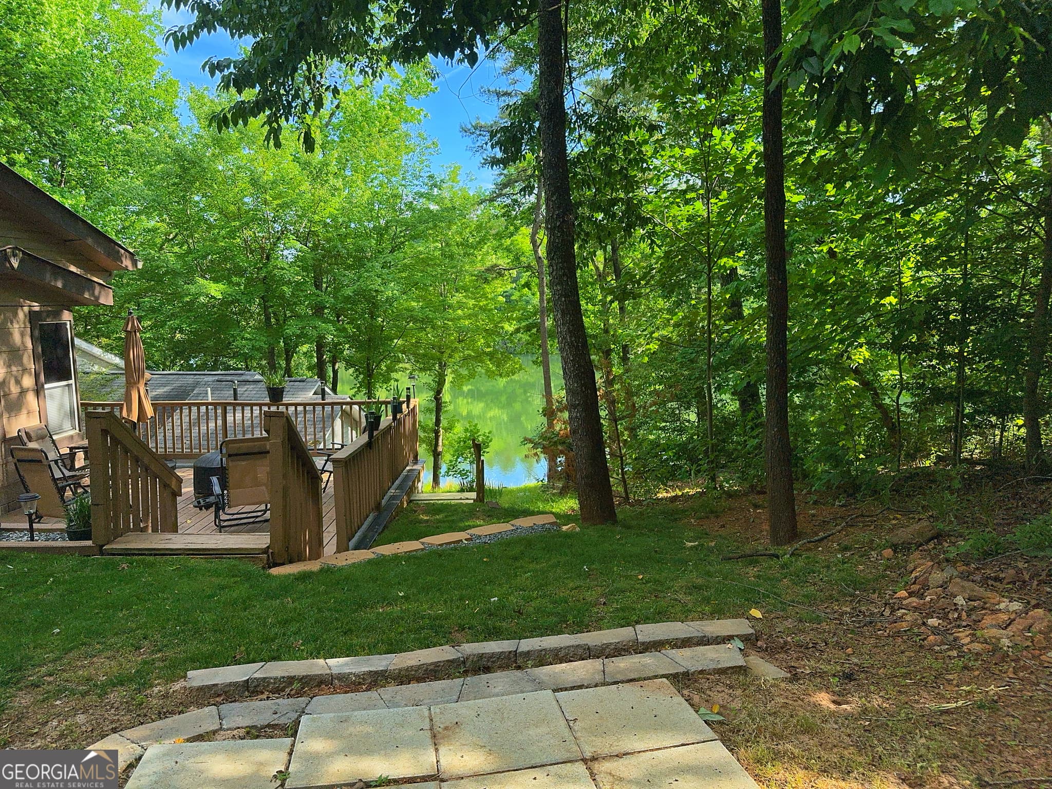 1 bedroom, 1 bathroom, 380 sq ft single family residence for sale at 1085 Mountain Shadows Drive, Cleveland, GA 30528 — photo 7