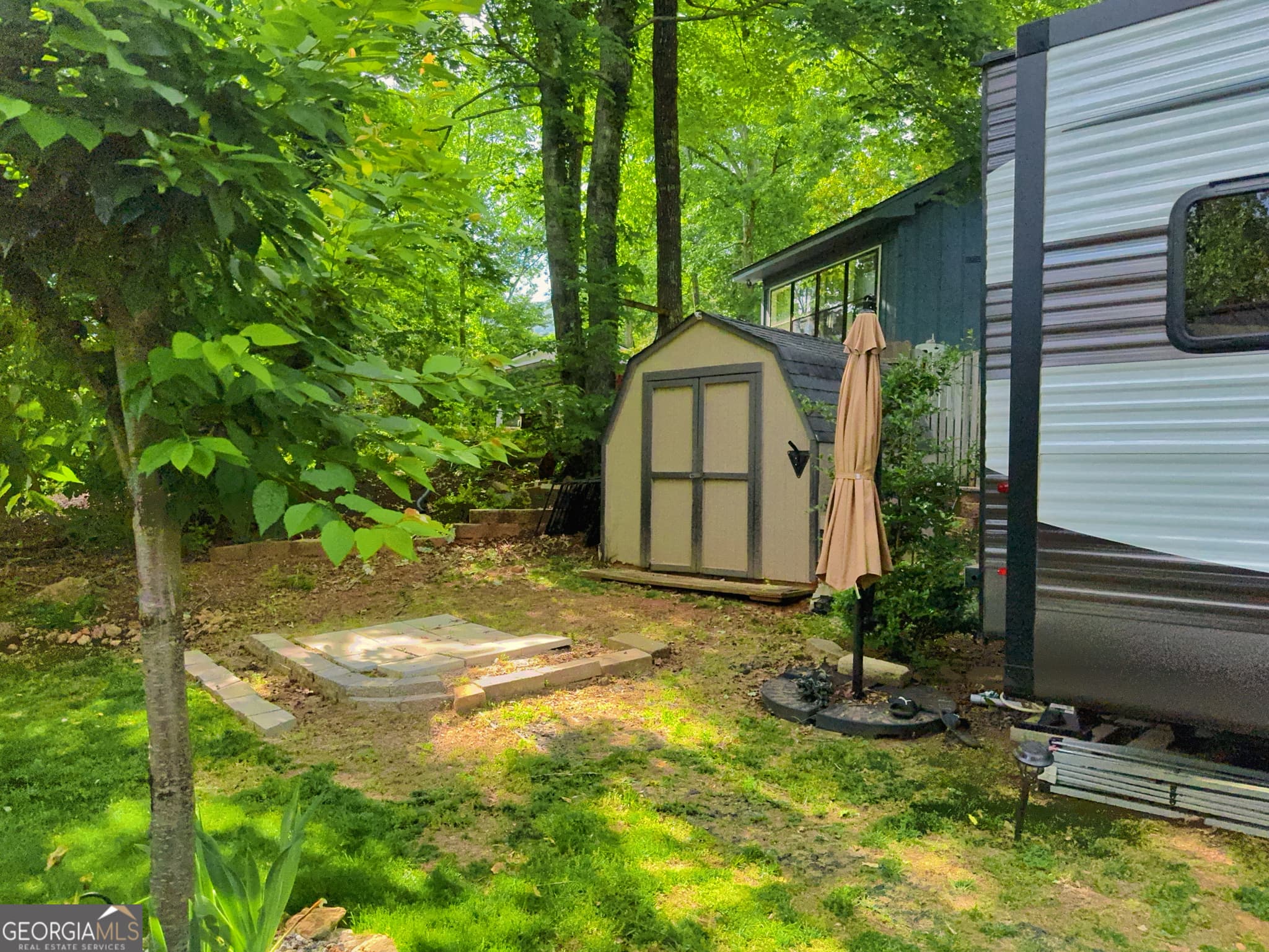 1 bedroom, 1 bathroom, 380 sq ft single family residence for sale at 1085 Mountain Shadows Drive, Cleveland, GA 30528 — photo 4