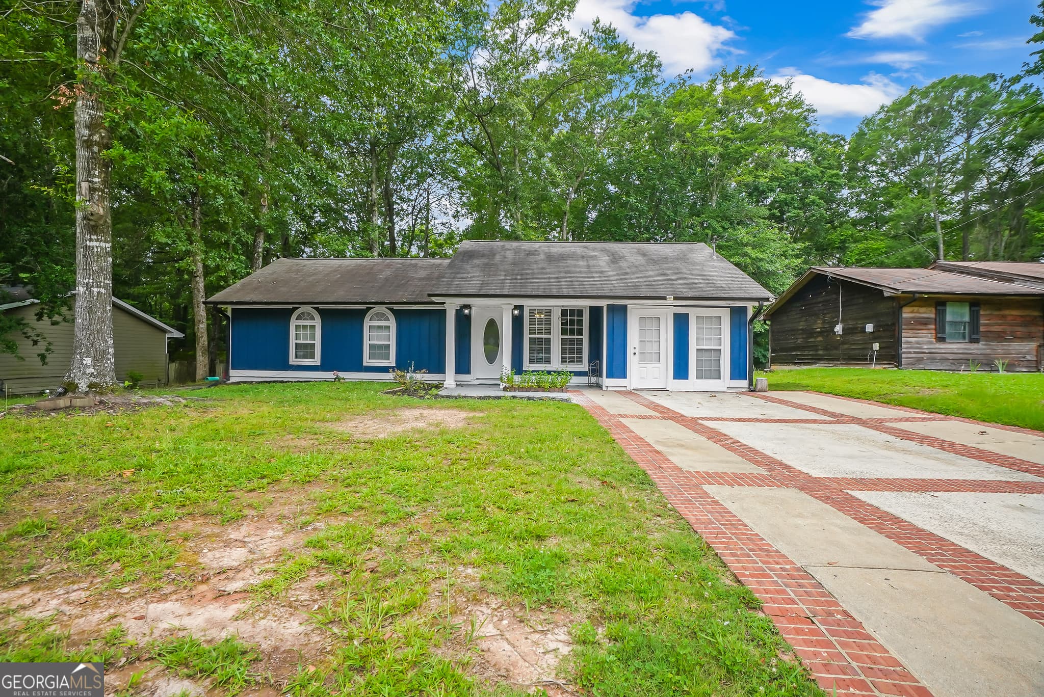 4 bedroom, 2 bathroom, 1,062 sq ft single family residence for rent at 217 Wynnmeade Parkway, Peachtree City, GA 30269 for $2,250 a month — photo 1 of 1