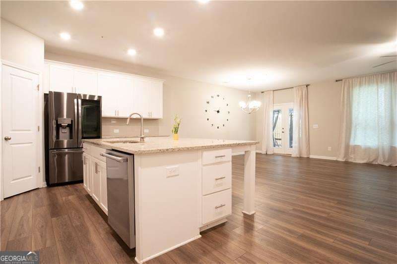 3 bedroom, 2.5 bathroom townhouse for rent at 525 Duval Drive, Alpharetta, GA 30009 for $3,280 a month — photo 4