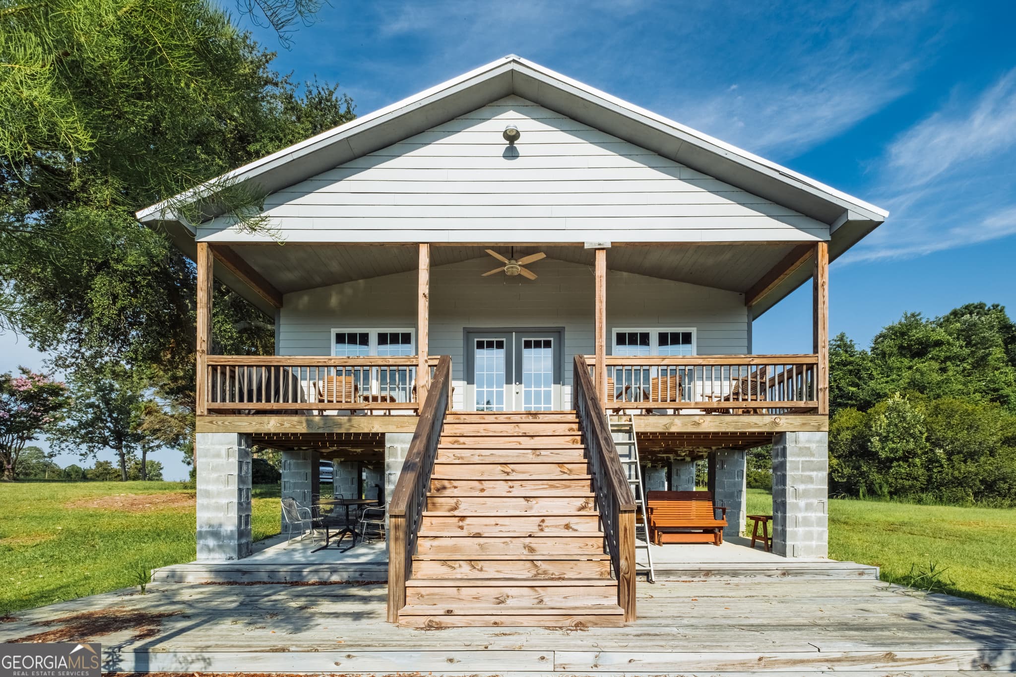 1 bedroom, 1 bathroom, 1,800 sq ft single family residence sold at 2314 Falcon Lane, Metter, GA 30439