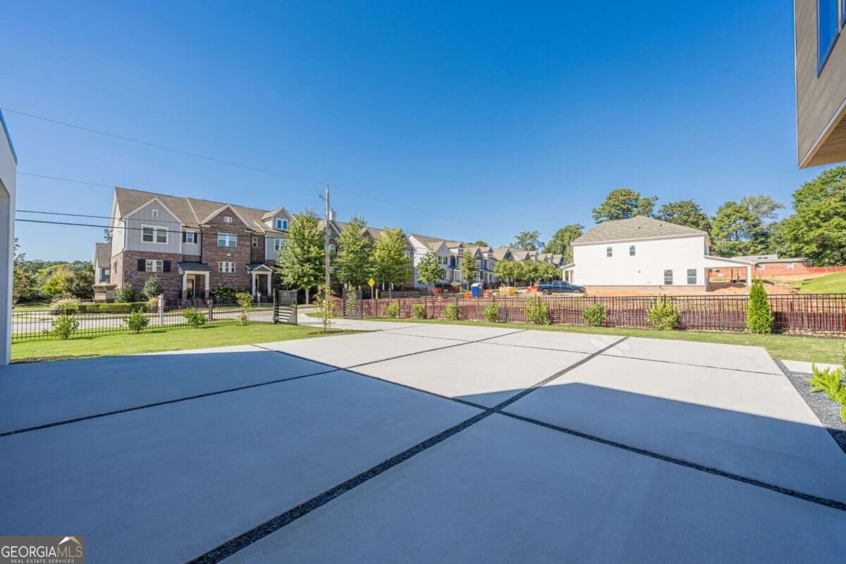 4 bedroom, 4.5 bathroom single family residence for sale at 2753 Bell Drive, Smyrna, GA 30080 — photo 10