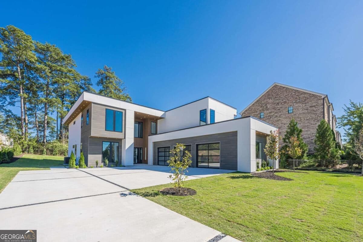 4 bedroom, 4.5 bathroom single family residence for sale at 2753 Bell Drive, Smyrna, GA 30080 — photo 4