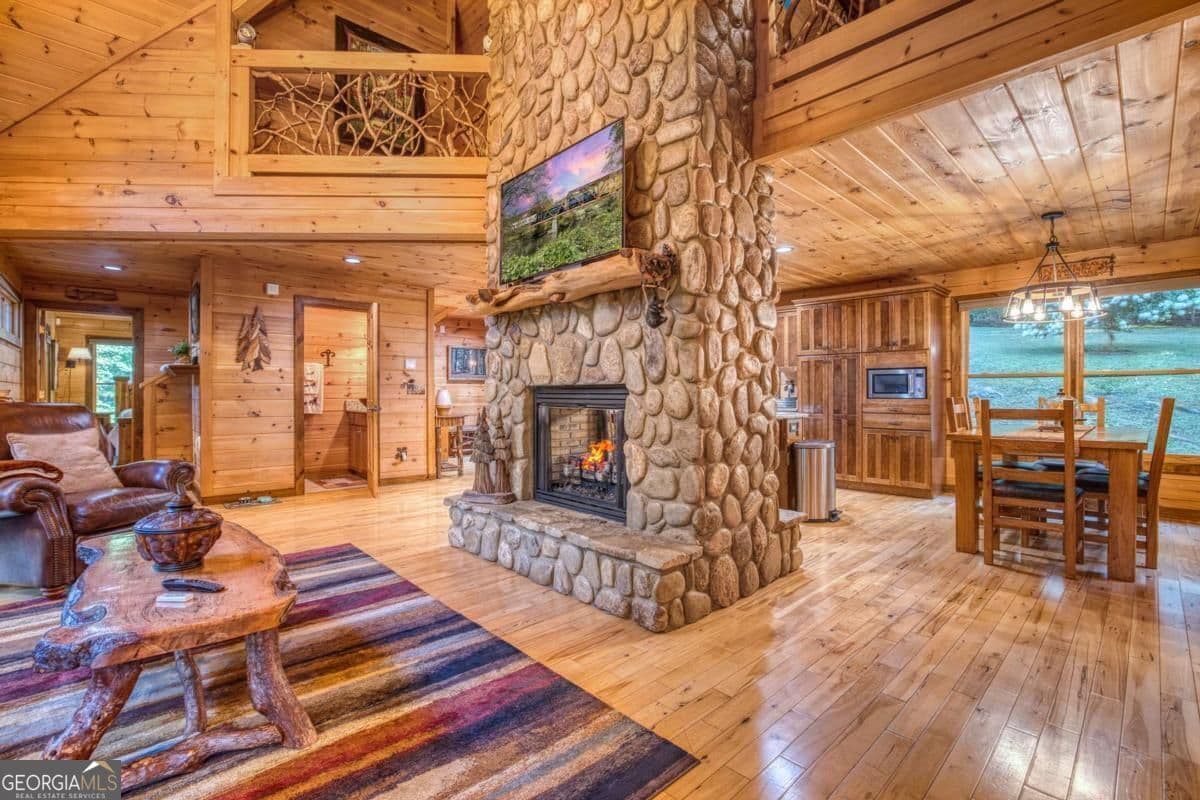 3 bedroom, 3.5 bathroom, 3,313 sq ft cabin,single family residence for sale at 710 Ensley Road, Epworth, GA 30541 — photo 5