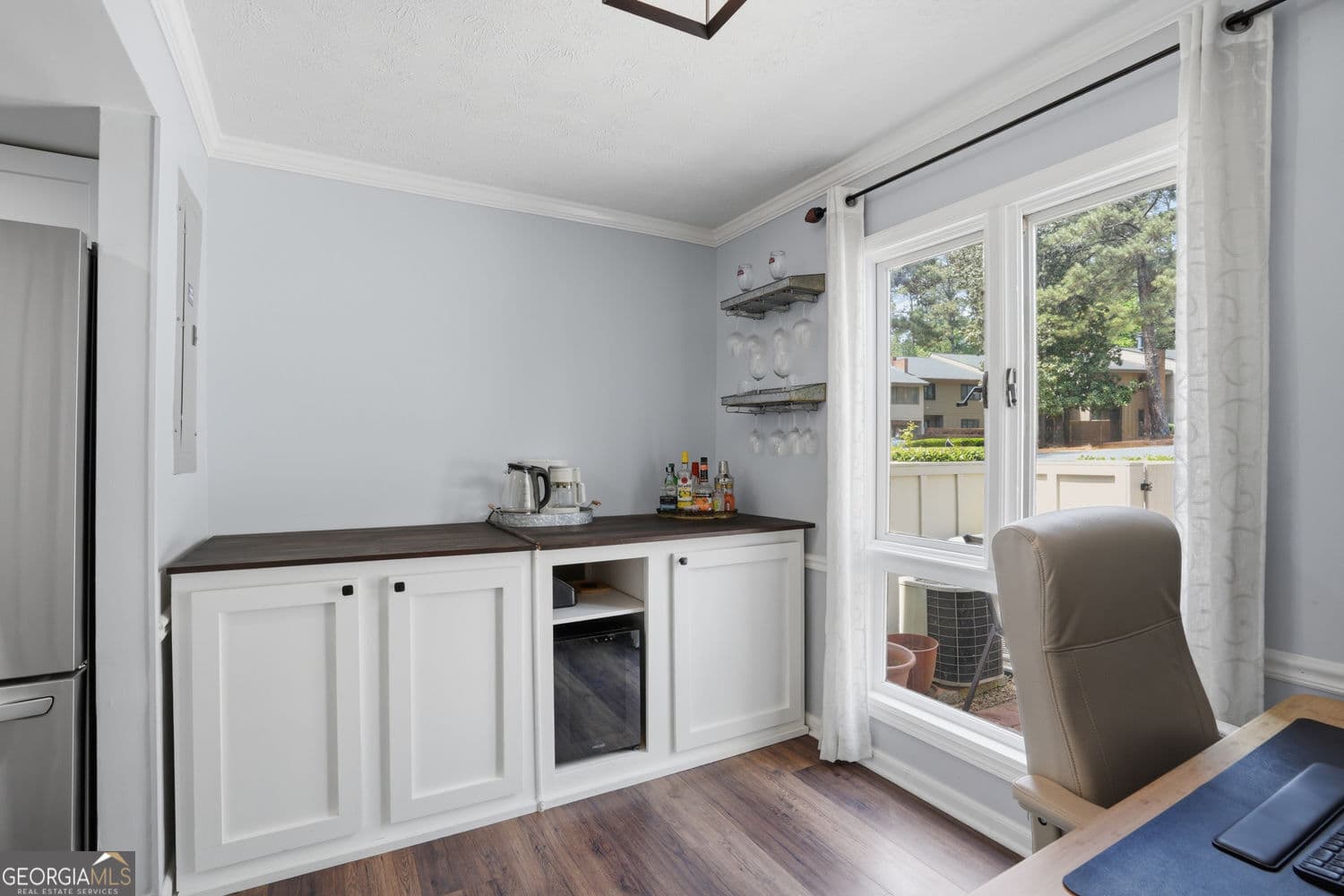 3 bedroom, 2.5 bathroom, 1,516 sq ft condominium for sale at 2540 Cedar Canyon Drive, Marietta, GA 30067 — photo 4