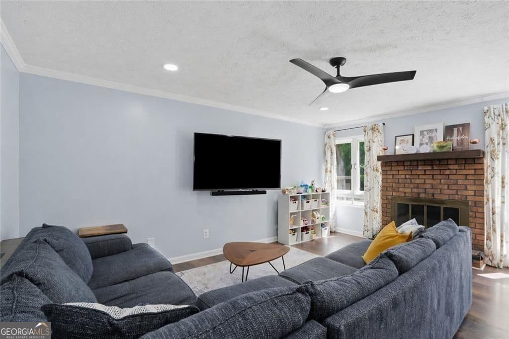 3 bedroom, 2.5 bathroom, 1,516 sq ft condominium for sale at 2540 Cedar Canyon Drive, Marietta, GA 30067 — photo 8