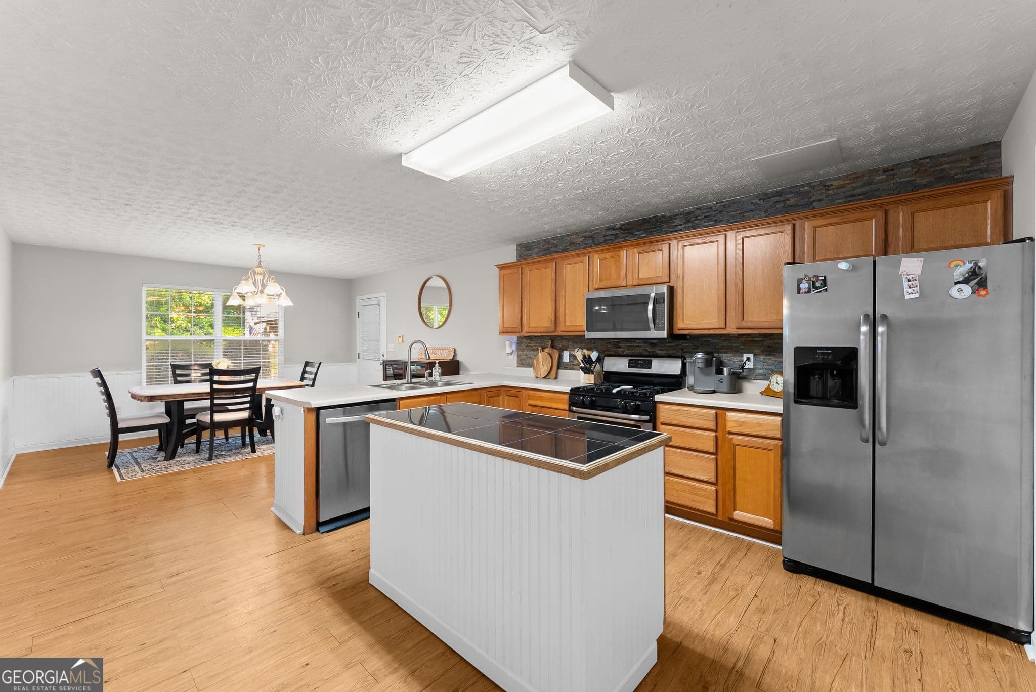 3 bedroom, 2.5 bathroom, 2,984 sq ft single family residence for sale at 3455 Leisure Lane, Gainesville, GA 30506 — photo 10