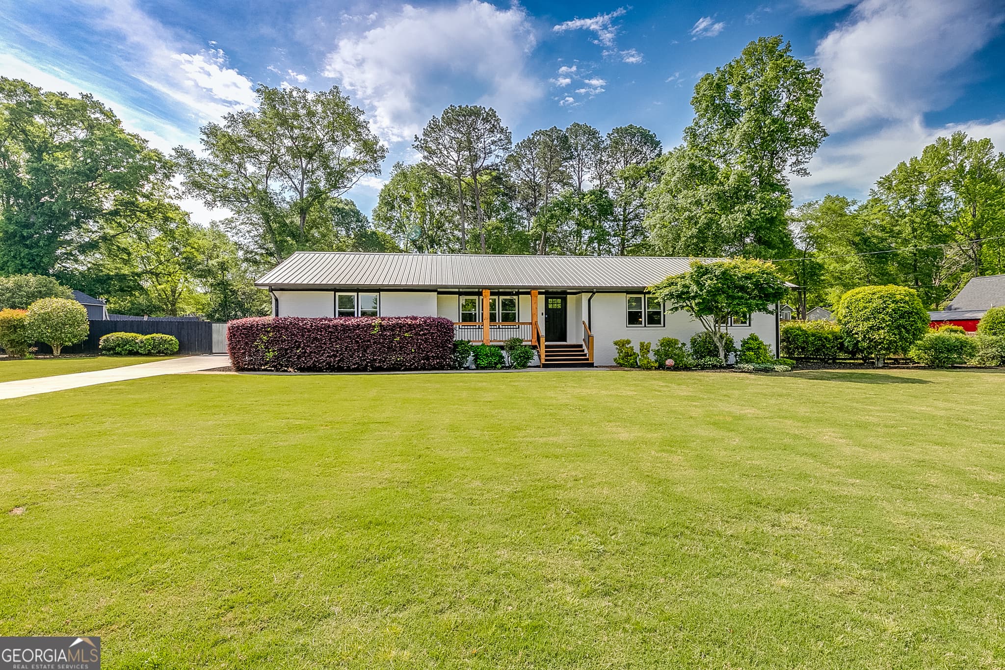 4 bedroom, 3 bathroom, 2,065 sq ft single family residence sold at 17 Spring Circle, Watkinsville, GA 30677