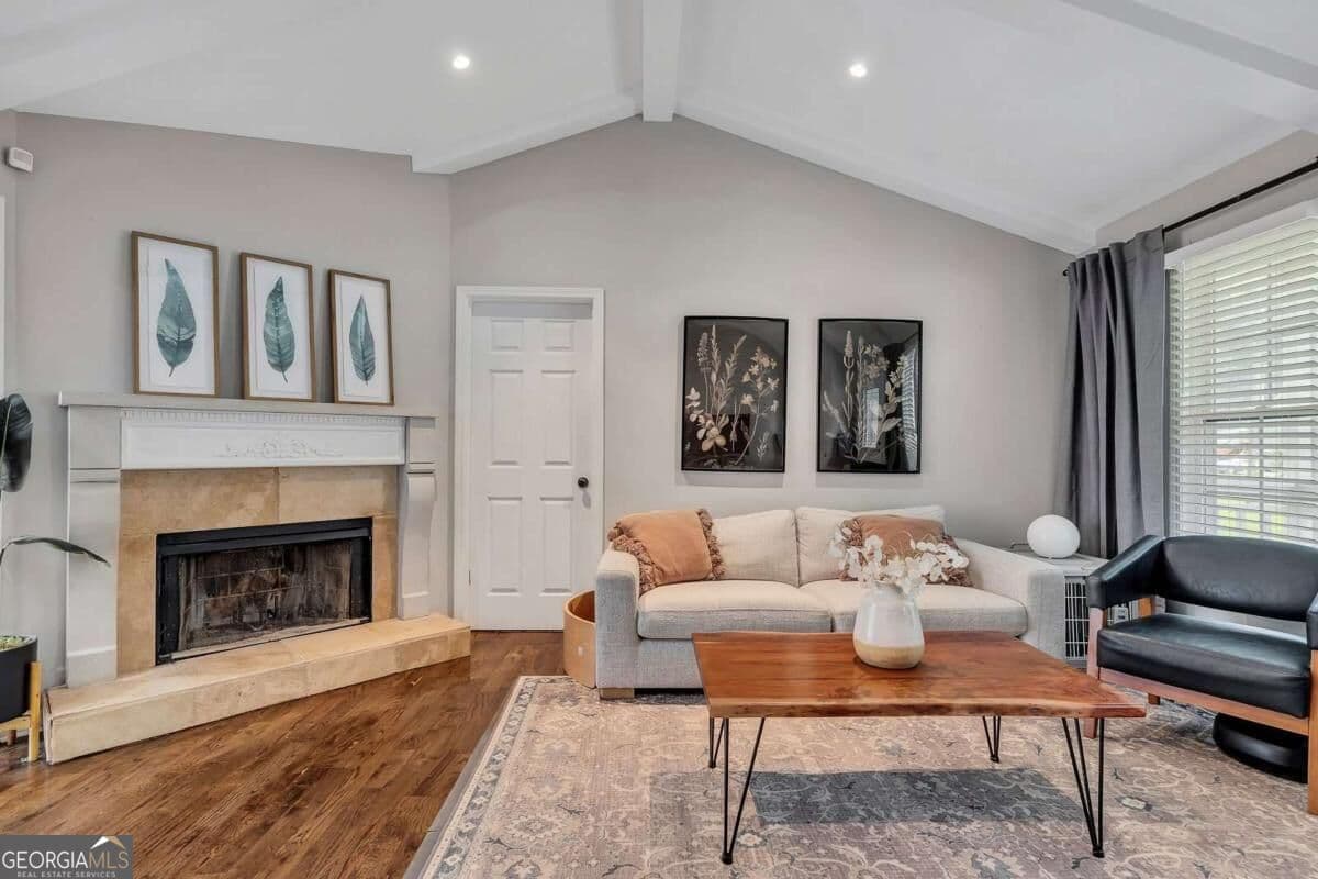 3 bedroom, 2 bathroom, 1,916 sq ft single family residence for sale at 3622 Winding Trail Drive, Douglasville, GA 30135 — photo 7