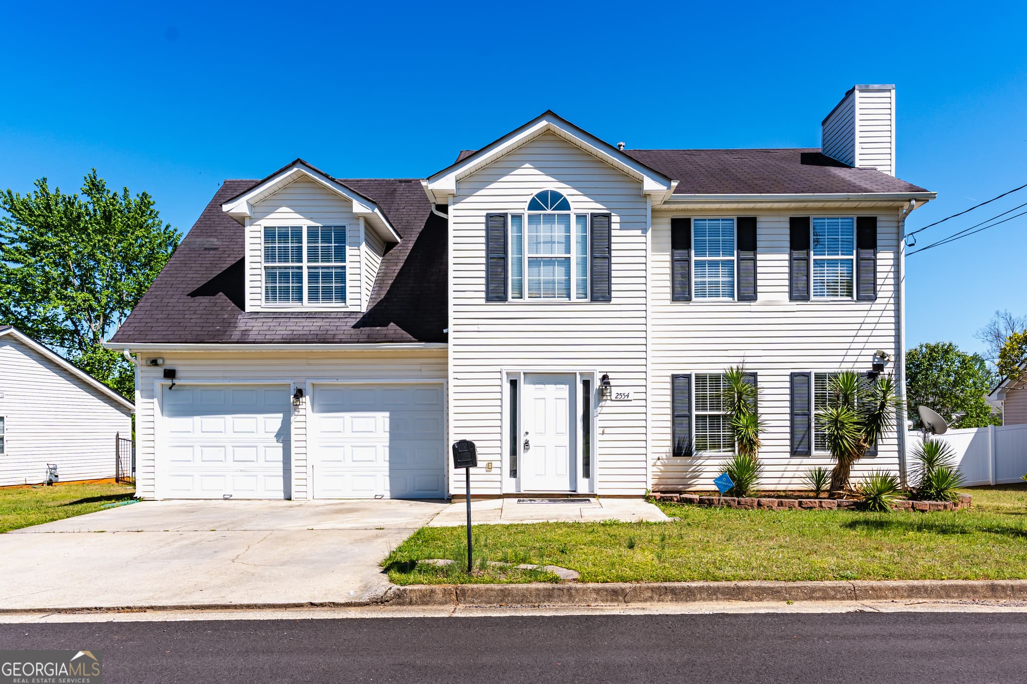 3 bedroom, 2.5 bathroom, 2,046 sq ft single family residence sold at 2554 Willenhall Way, Lithonia, GA 30058
