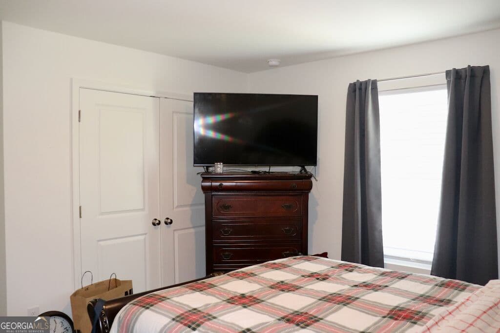 3 bedroom, 2 bathroom, 1,155 sq ft single family residence for sale at 520 Macmillian Lane, Macon, GA 31220 — photo 7