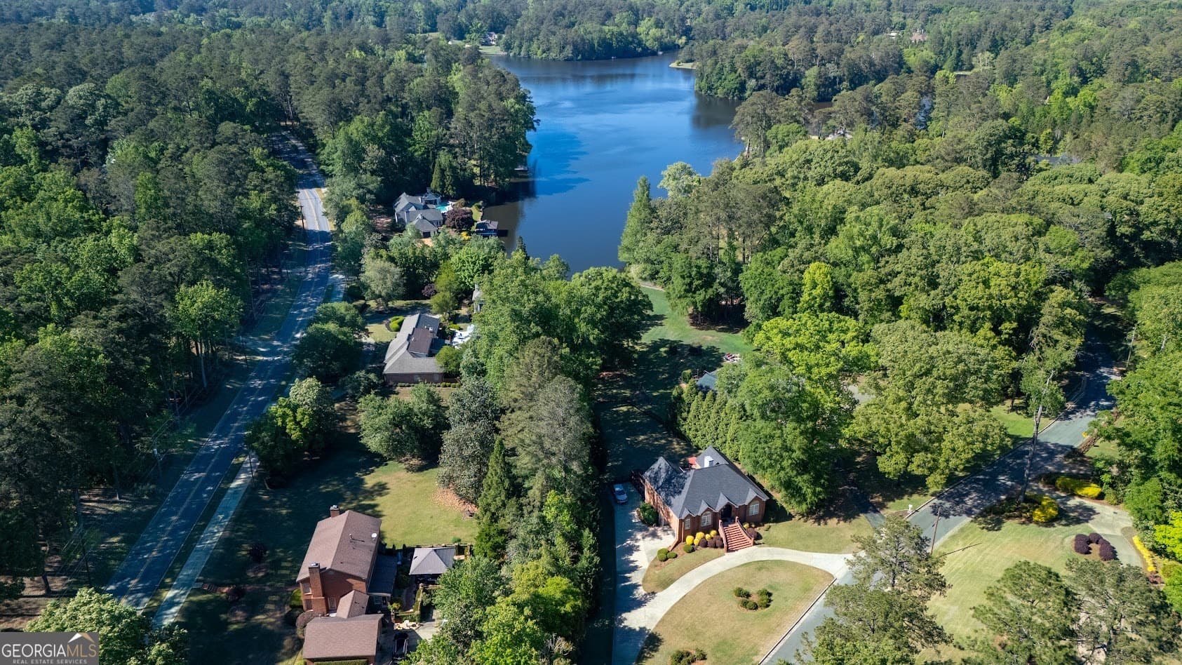 6 bedroom, 4 bathroom, 4,091 sq ft single family residence for sale at 910 Piney Woods Drive, Lagrange, GA 30240 — photo 7