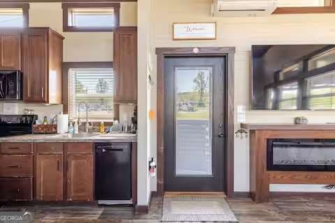 2 bedroom, 1 bathroom, 507 sq ft manufactured home,single family residence for sale at 166 Mountain Meadows Drive, Morganton, GA 30560 — photo 7