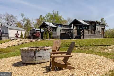 2 bedroom, 1 bathroom, 507 sq ft manufactured home,single family residence for sale at 166 Mountain Meadows Drive, Morganton, GA 30560 — photo 3