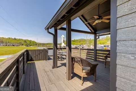 2 bedroom, 1 bathroom, 507 sq ft manufactured home,single family residence for sale at 166 Mountain Meadows Drive, Morganton, GA 30560 — photo 1 of 33