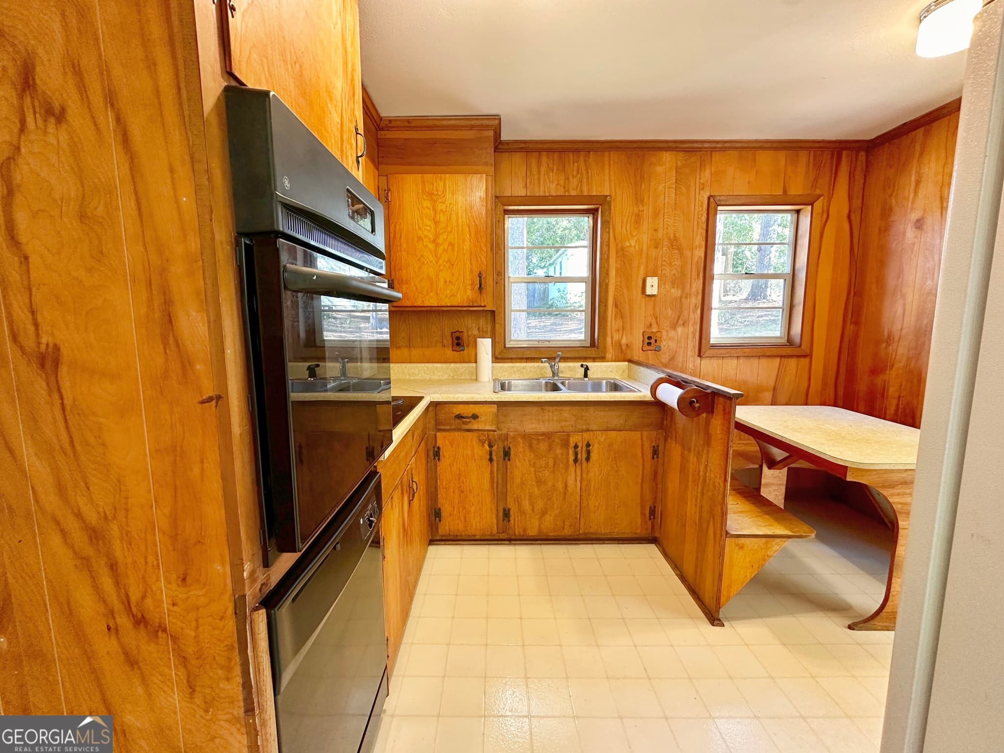 3 bedroom, 1.5 bathroom, 1,379 sq ft single family residence for sale at 136 S Chilton Crescent, Lagrange, GA 30240 — photo 10