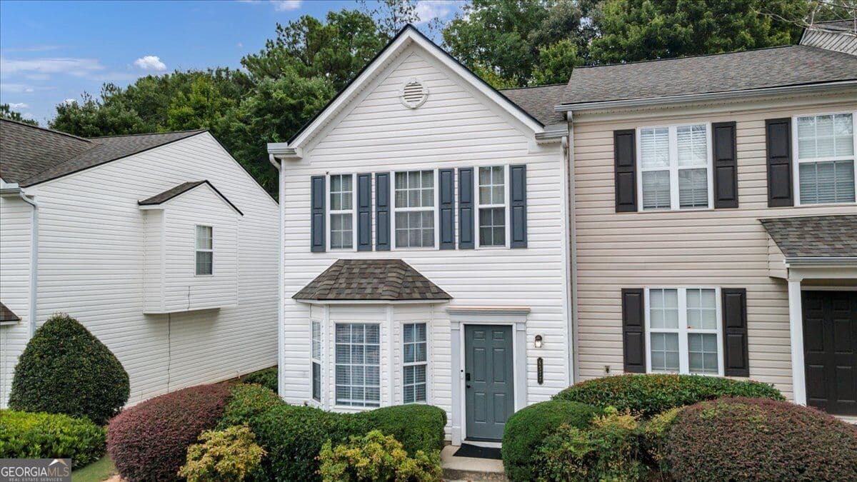 3 bedroom, 2.5 bathroom, 1,416 sq ft condominium for sale at 6577 Arbor Gate Drive 10, Mableton, GA 30126 — photo 5