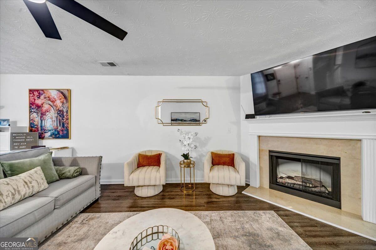 3 bedroom, 2.5 bathroom, 1,416 sq ft condominium for sale at 6577 Arbor Gate Drive 10, Mableton, GA 30126 — photo 10