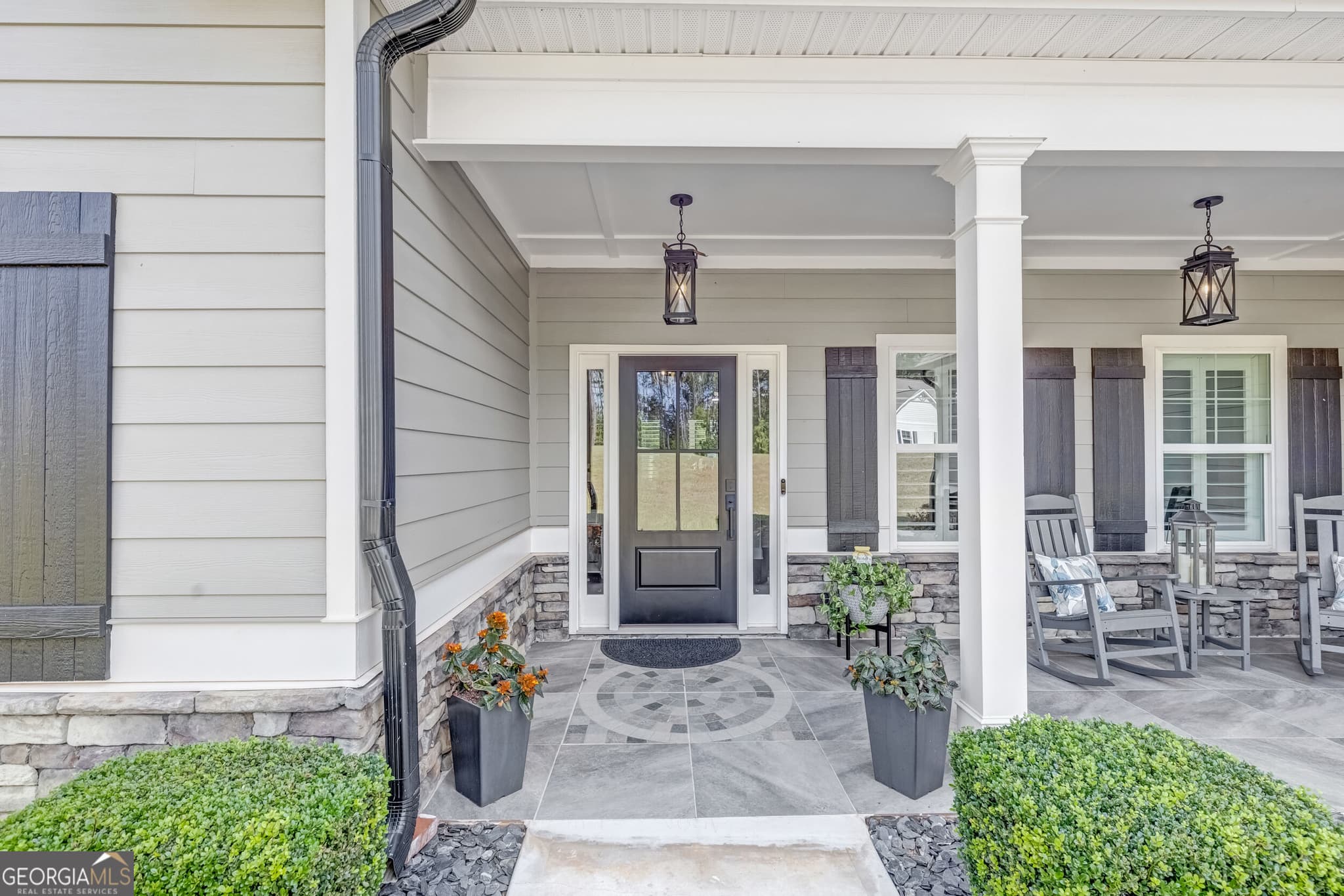 5 bedroom, 5.5 bathroom, 3,690 sq ft single family residence for sale at 82 Riverstone Drive, Senoia, GA 30276 — photo 5