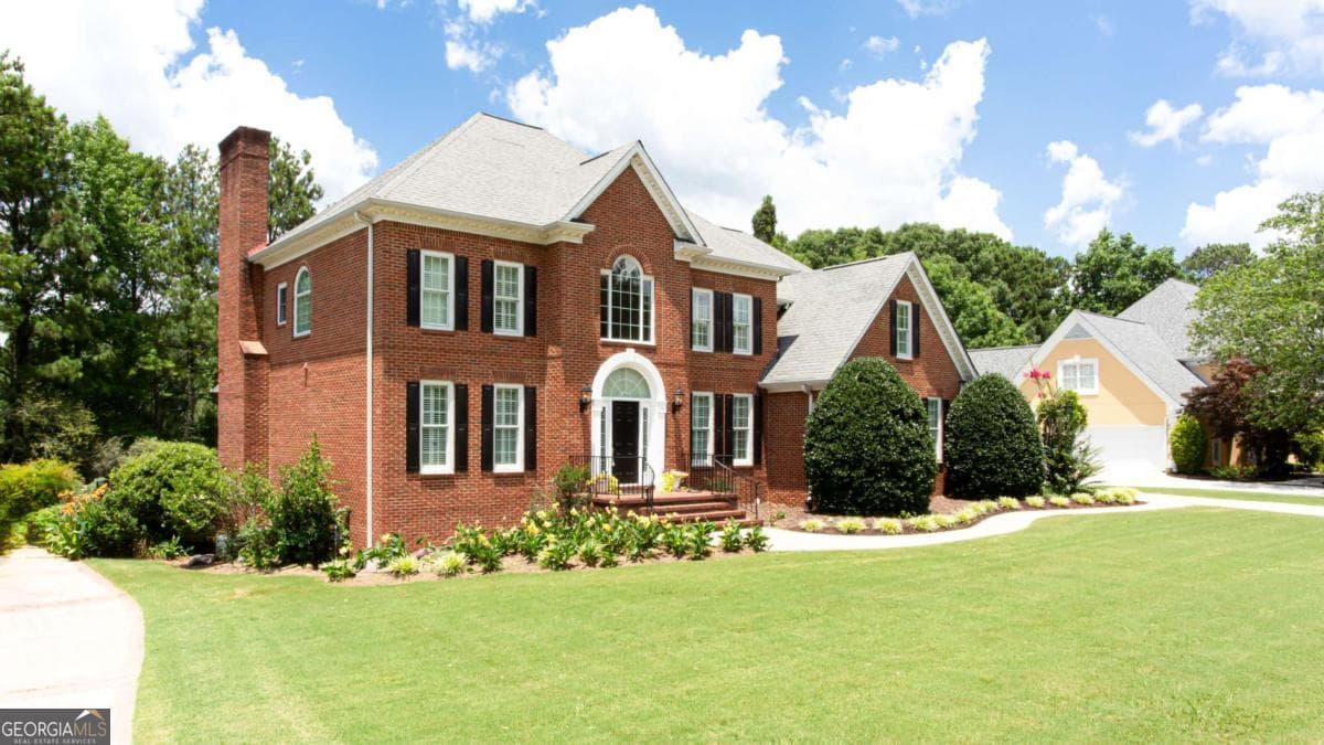 5 bedroom, 4.5 bathroom, 6,778 sq ft single family residence for sale at 2651 Brentford Lane, Snellville, GA 30078 — photo 9