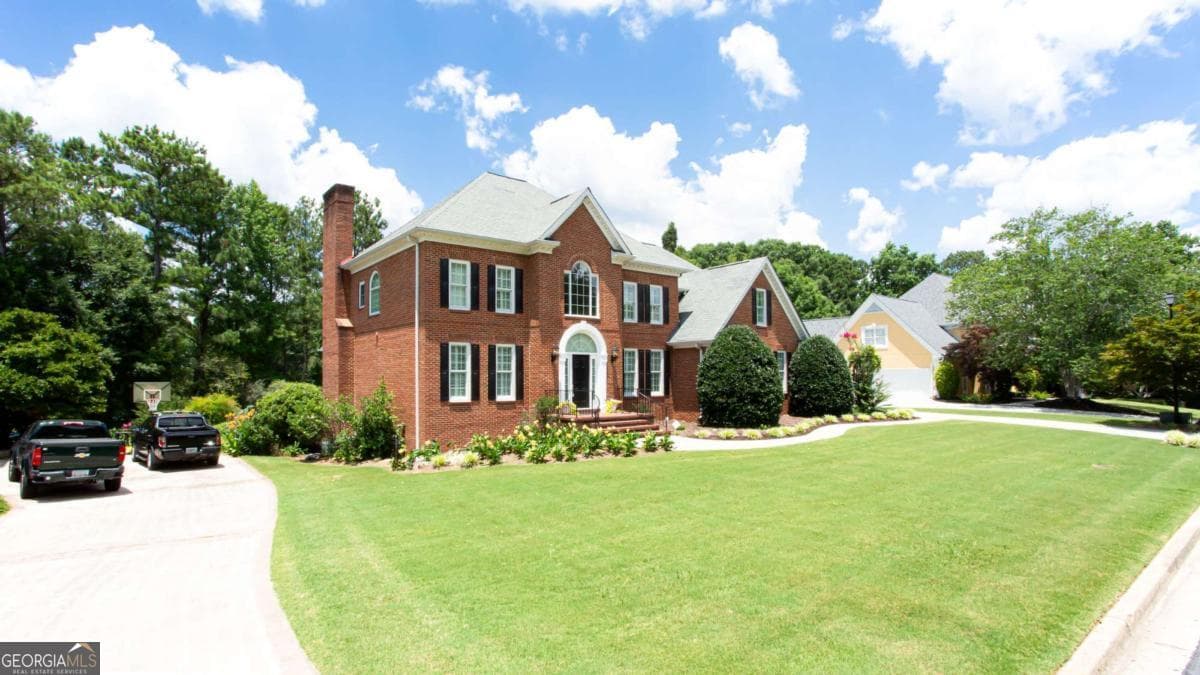 5 bedroom, 4.5 bathroom, 6,778 sq ft single family residence for sale at 2651 Brentford Lane, Snellville, GA 30078 — photo 10