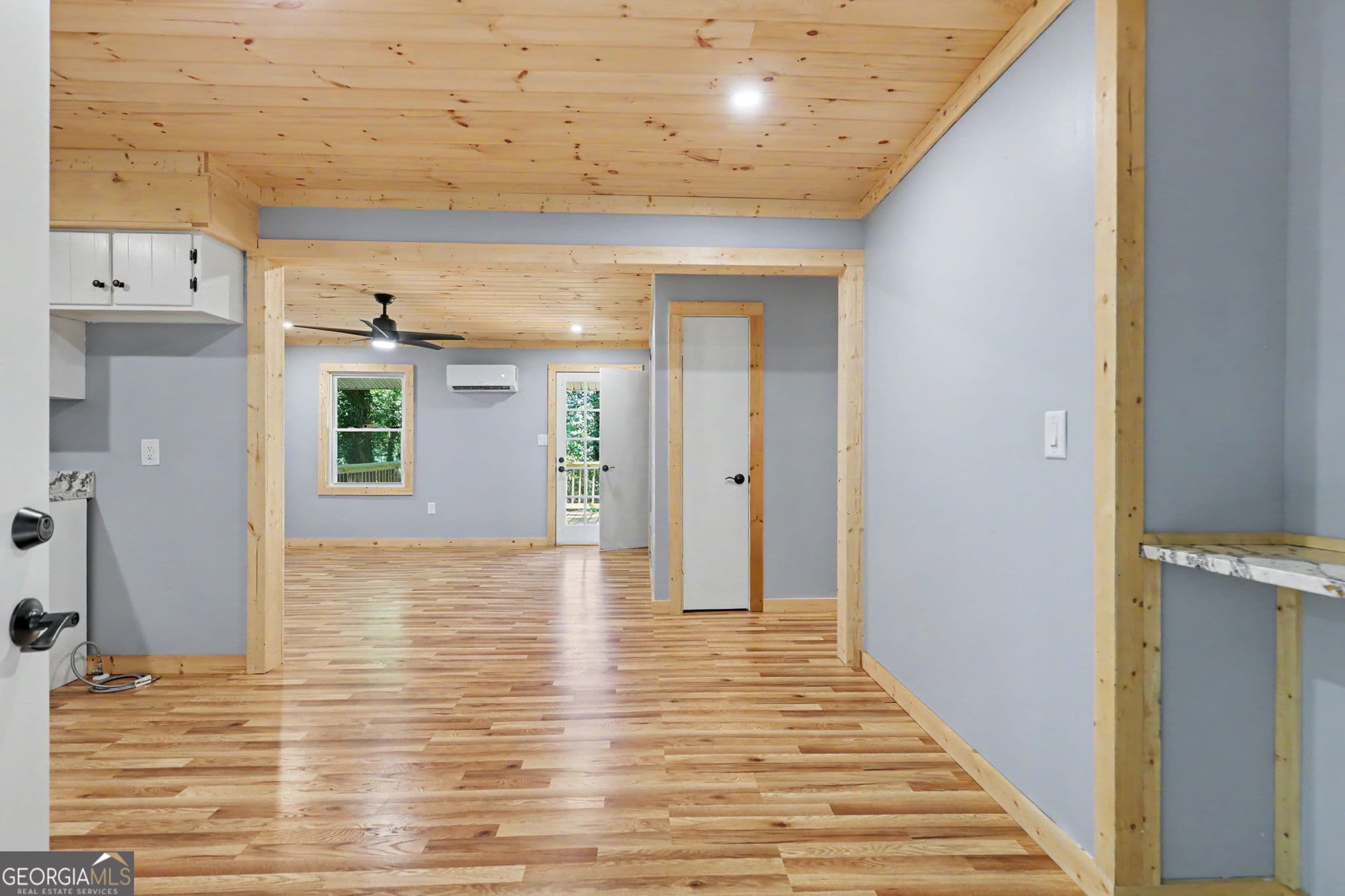 3 bedroom, 2 bathroom, 1,350 sq ft single family residence for sale at 55 Wallace Street, Clayton, GA 30525 — photo 7