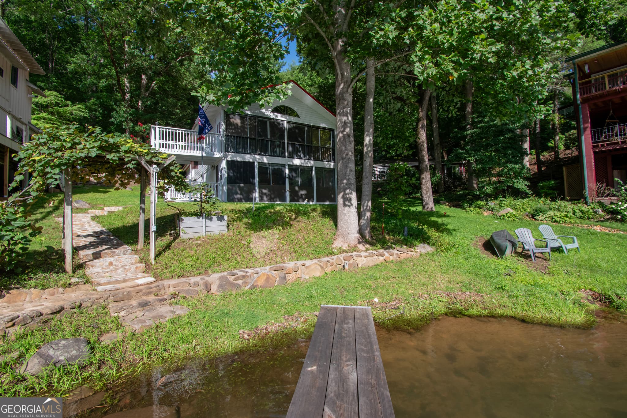 3 bedroom, 2 bathroom, 1,692 sq ft single family residence for sale at 21 Nantahala Terrace, Lake Santeetlah, NC 28771 — photo 1 of 48