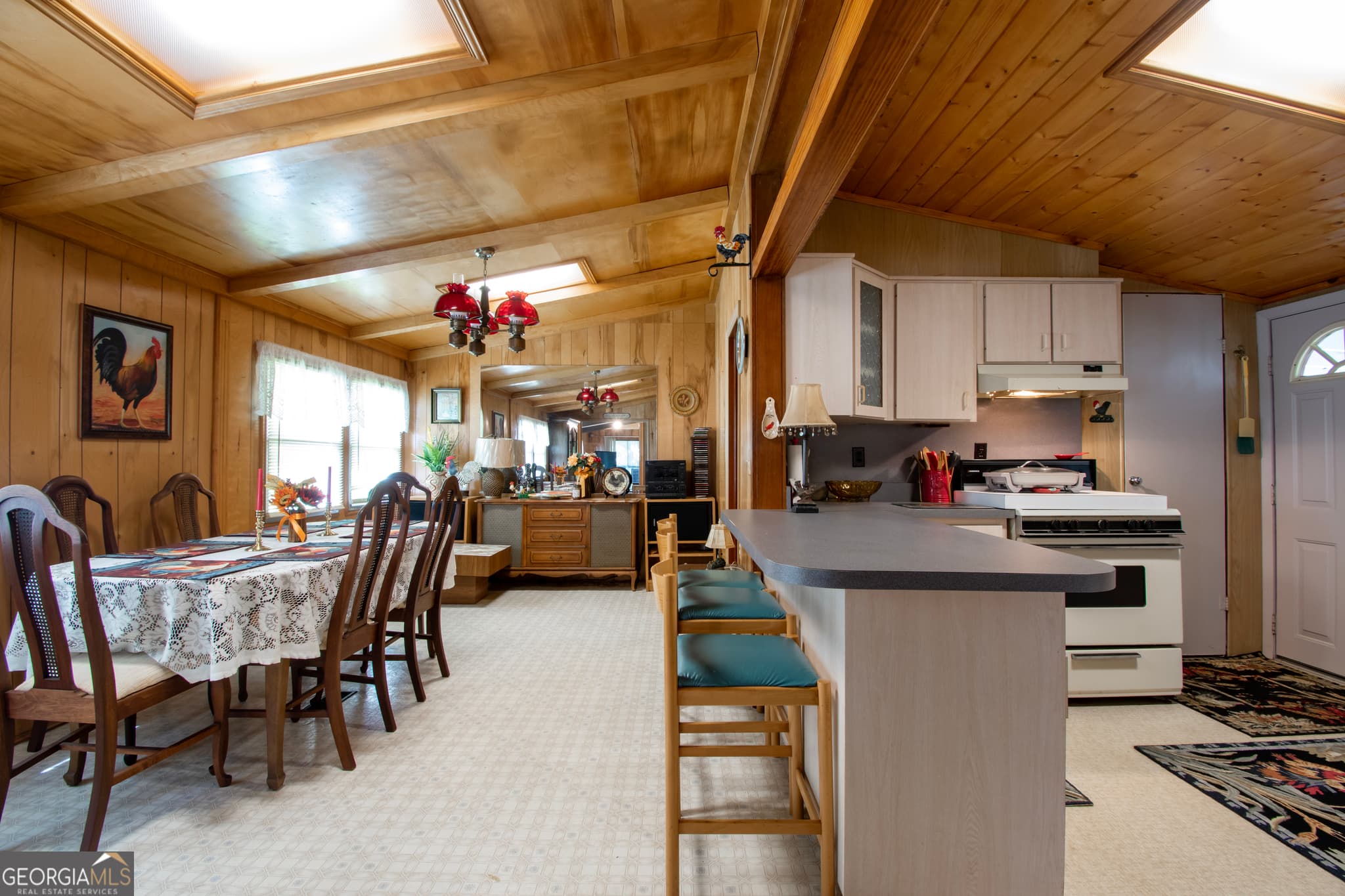 3 bedroom, 2 bathroom, 1,692 sq ft single family residence for sale at 21 Nantahala Terrace, Lake Santeetlah, NC 28771 — photo 4