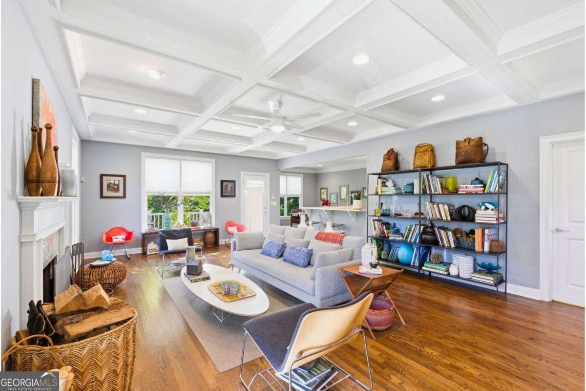 4 bedroom, 3 bathroom, 2,132 sq ft single family residence for sale at 1324 Cambridge Avenue, Atlanta, GA 30344 — photo 7