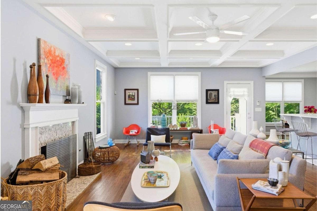 4 bedroom, 3 bathroom, 2,132 sq ft single family residence for sale at 1324 Cambridge Avenue, Atlanta, GA 30344 — photo 8