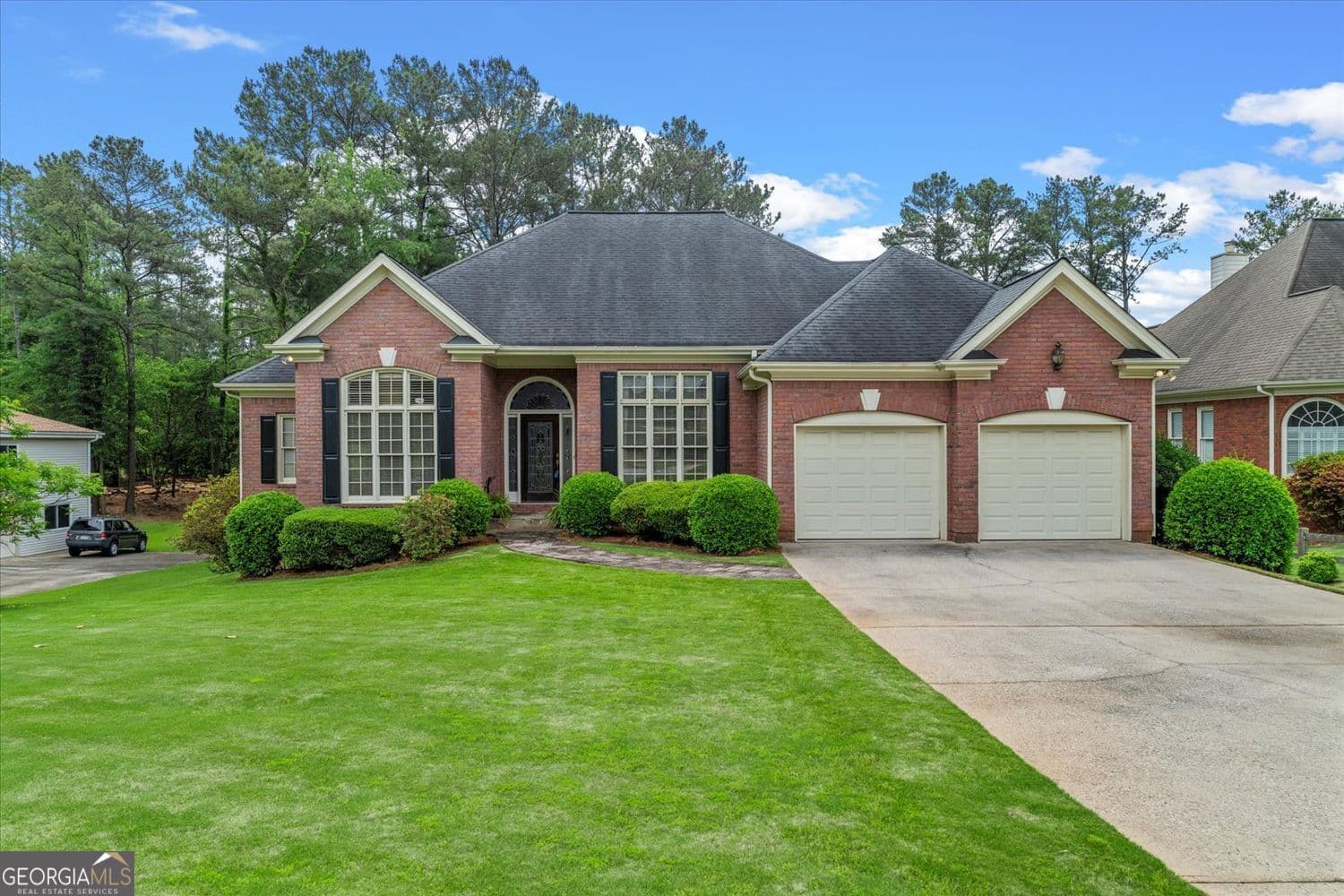 3 bedroom, 3.5 bathroom, 2,795 sq ft single family residence sold at 5510 Conway Drive, Marietta, GA 30068