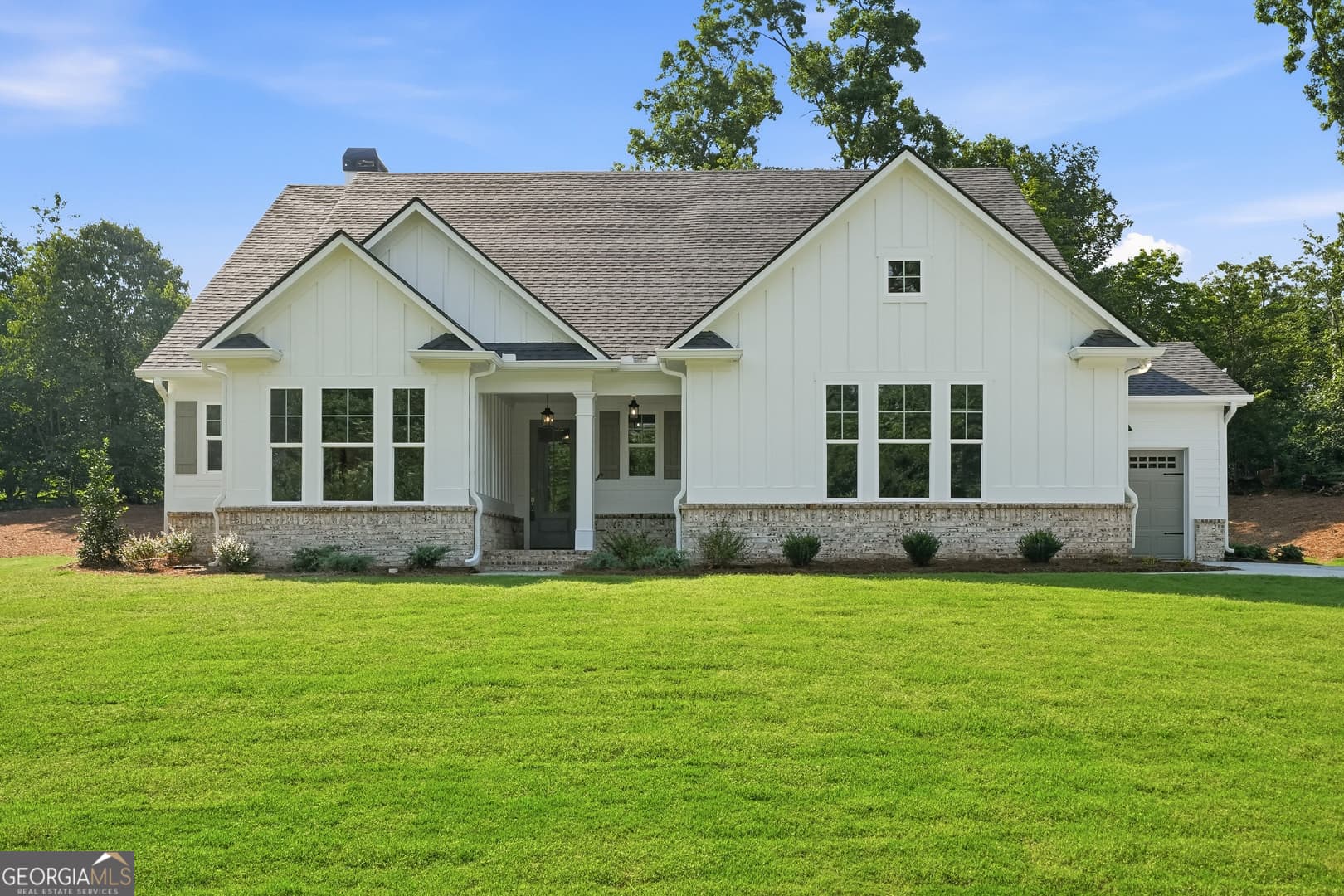 4 bedroom, 3.5 bathroom, 2,641 sq ft single family residence for sale at 618 Sweetgrass Drive, Demorest, GA 30535 — photo 1 of 37