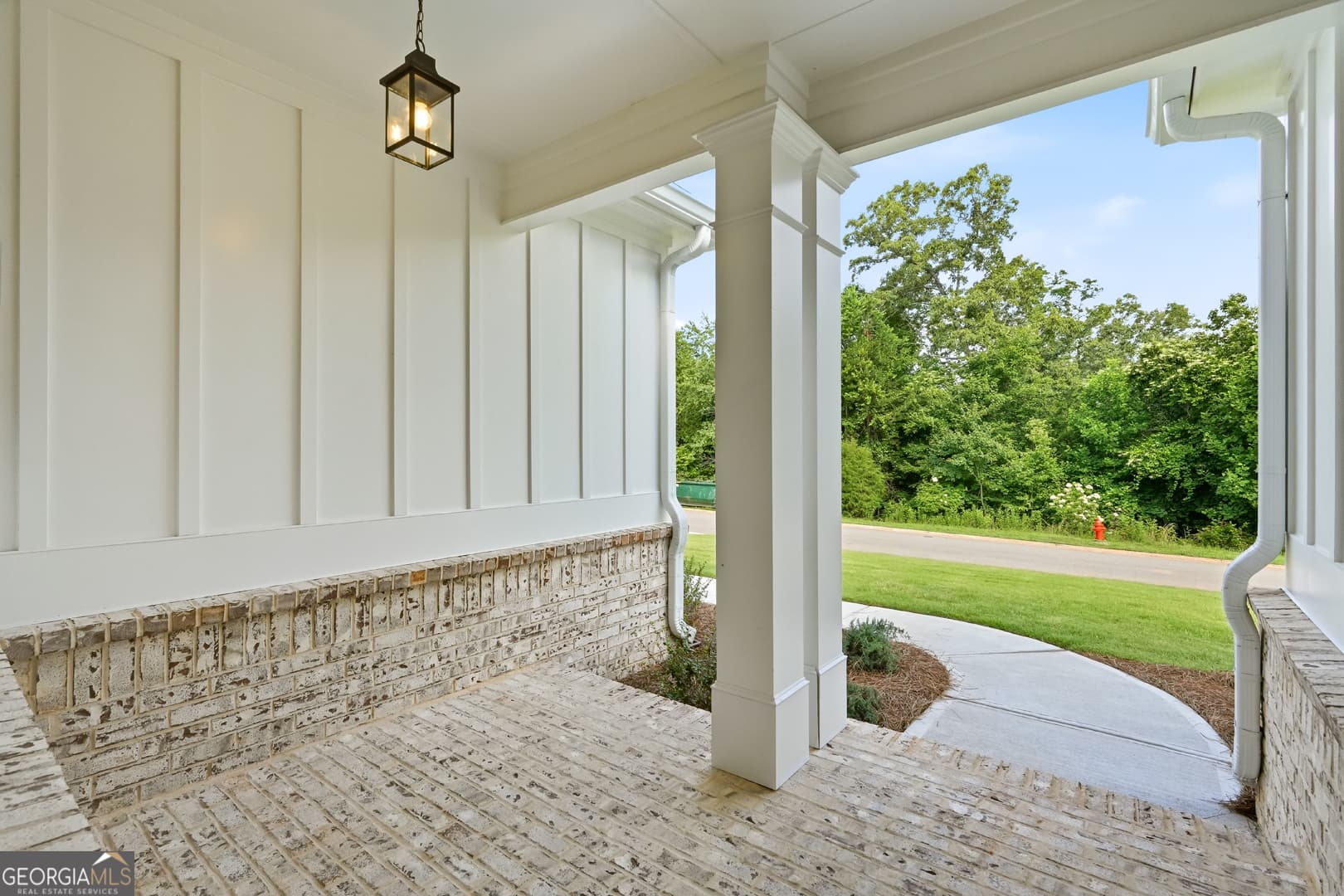 4 bedroom, 3.5 bathroom, 2,641 sq ft single family residence for sale at 618 Sweetgrass Drive, Demorest, GA 30535 — photo 5