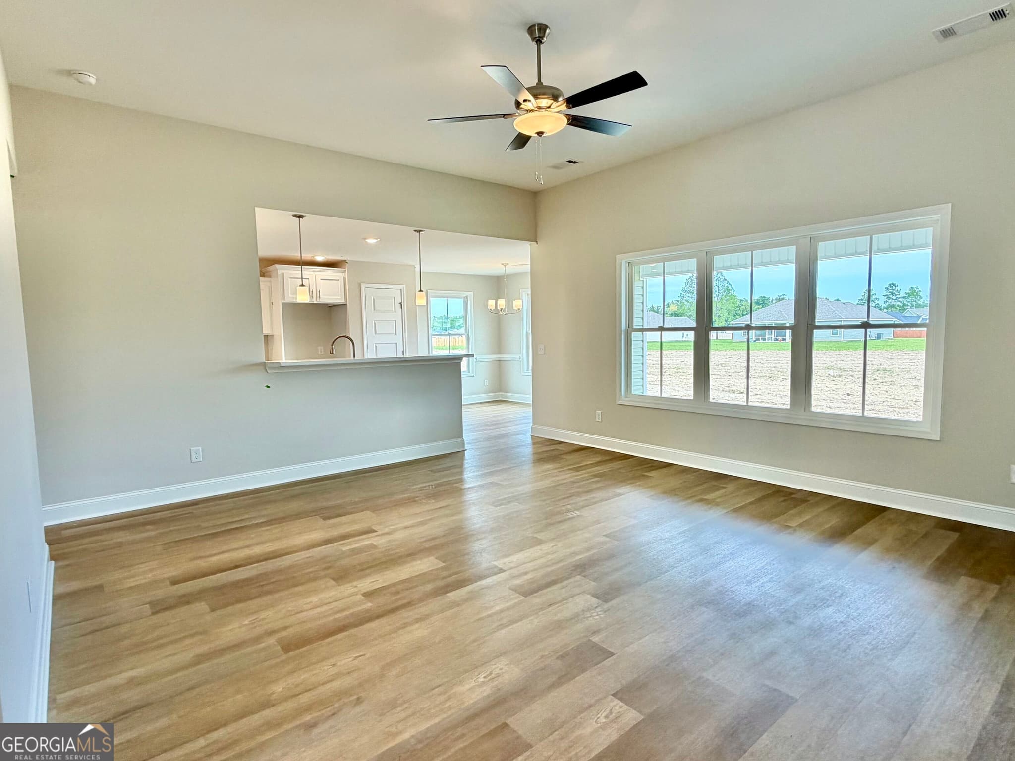 3 bedroom, 2 bathroom, 1,430 sq ft single family residence under contract at 668 Belfast Loop LOT 186, Ellabell, GA 31308 — photo 5