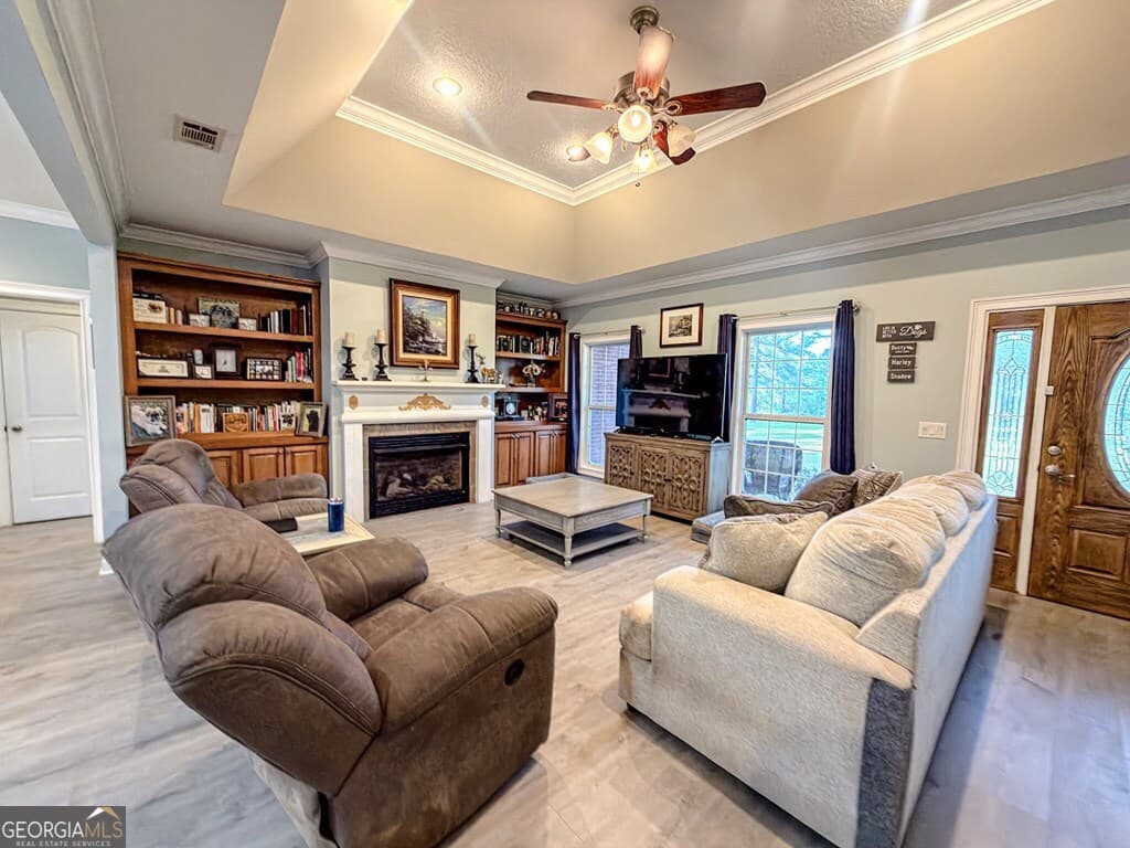 3 bedroom, 2.5 bathroom, 2,504 sq ft single family residence for sale at 353 Alapaha River Drive, Alapaha, GA 31622 — photo 5