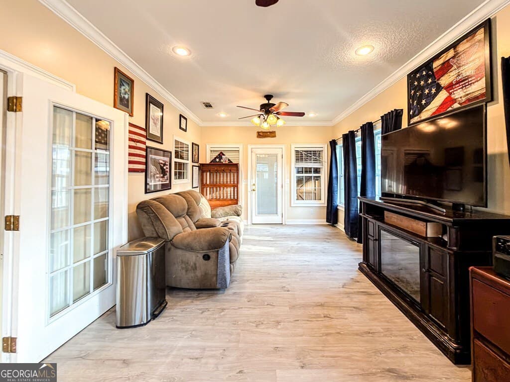 3 bedroom, 2.5 bathroom, 2,504 sq ft single family residence for sale at 353 Alapaha River Drive, Alapaha, GA 31622 — photo 9
