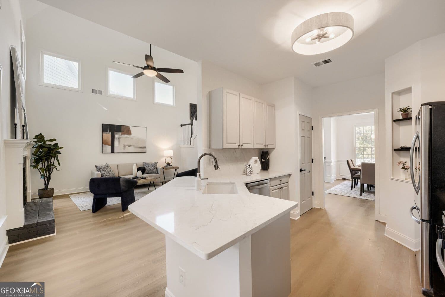 4 bedroom, 4 bathroom, 2,595 sq ft single family residence for sale at 3728 Ramsey Drive, Marietta, GA 30062 — photo 10