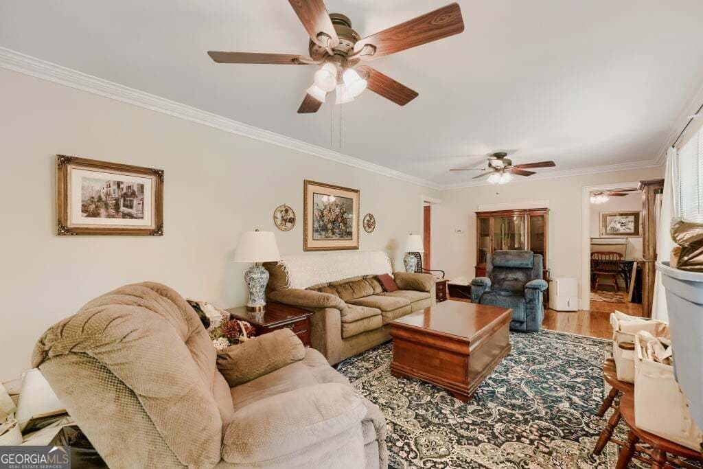 2 bedroom, 2 bathroom, 1,134 sq ft single family residence for sale at 615 Spring Street, Villa Rica, GA 30180 — photo 6