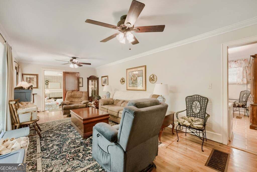 2 bedroom, 2 bathroom, 1,134 sq ft single family residence for sale at 615 Spring Street, Villa Rica, GA 30180 — photo 7