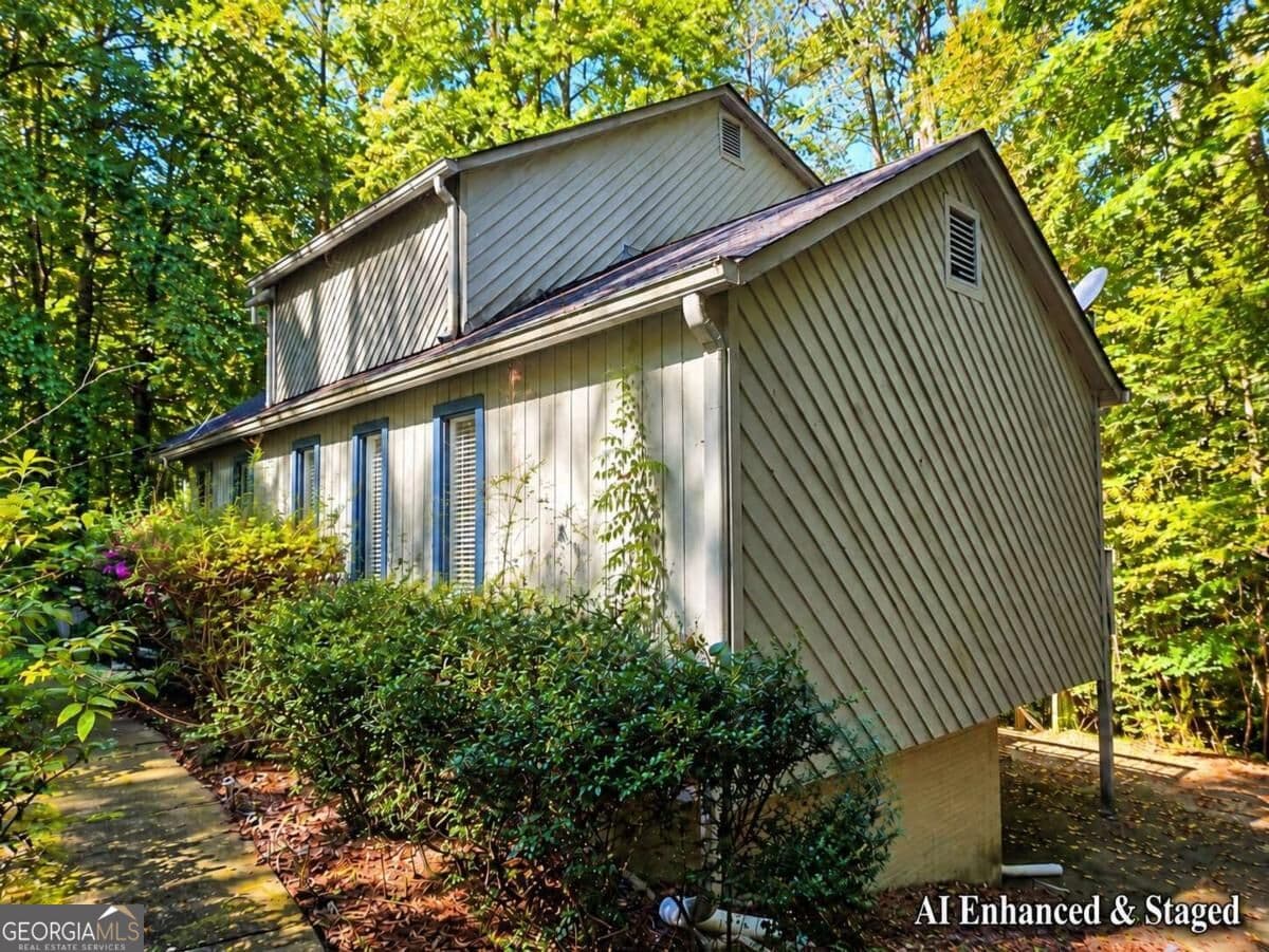 4 bedroom, 3.5 bathroom, 2,833 sq ft single family residence for sale at 225 Willow Bush Trace, Roswell, GA 30075 — photo 2