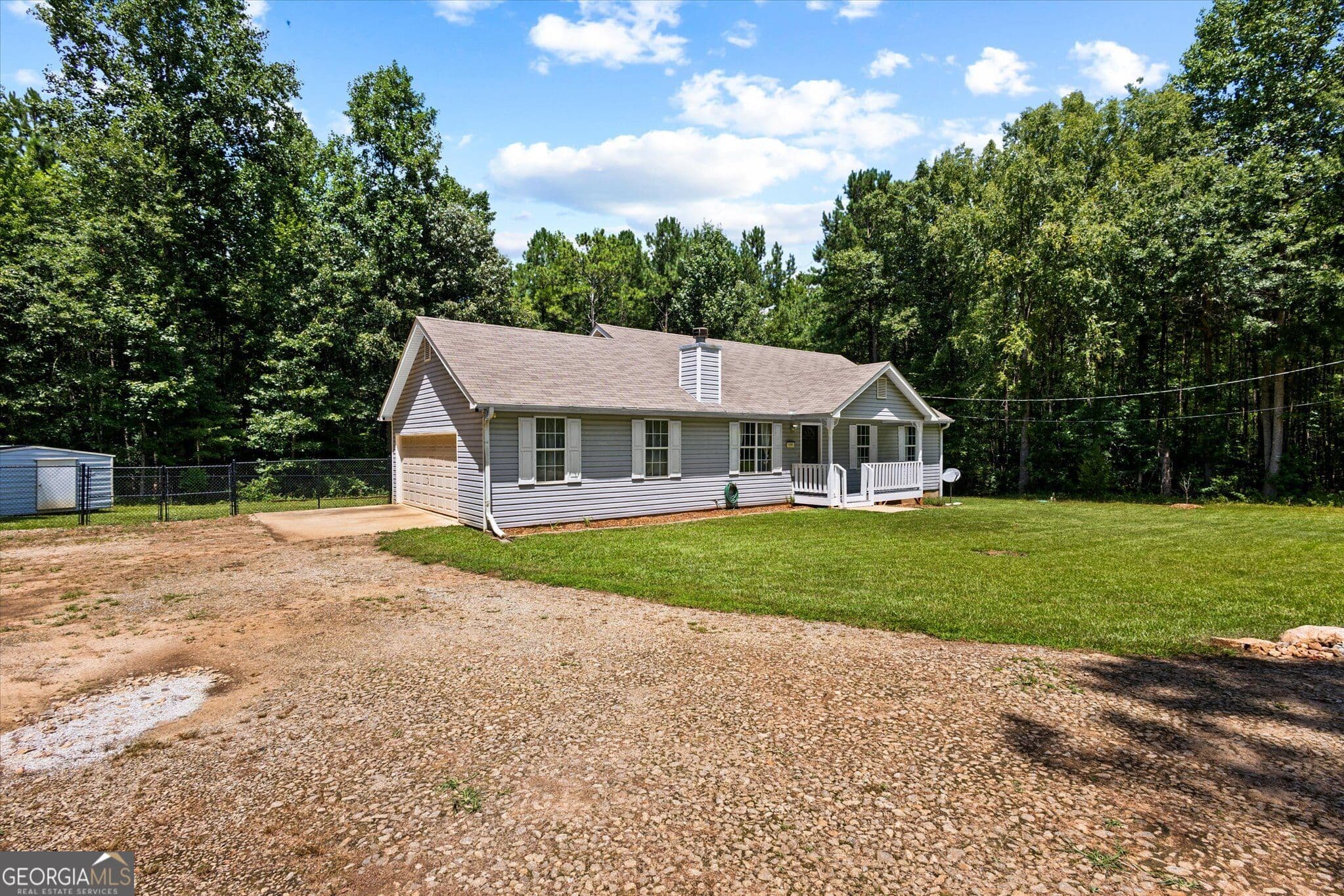 3 bedroom, 2 bathroom, 1,299 sq ft single family residence for sale at 190 Smoak Field Road, Griffin, GA 30223 — photo 9