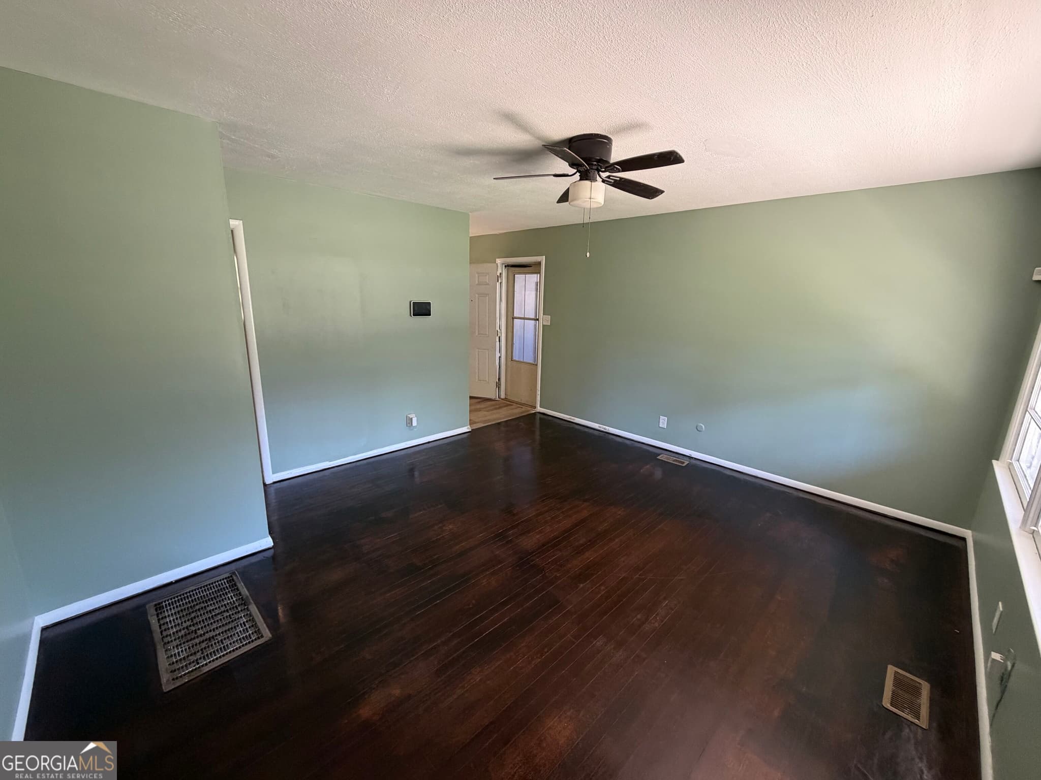 3 bedroom, 1.5 bathroom, 1,000 sq ft single family residence for sale at 4020 Lindwood Drive, Macon, GA 31206 — photo 7