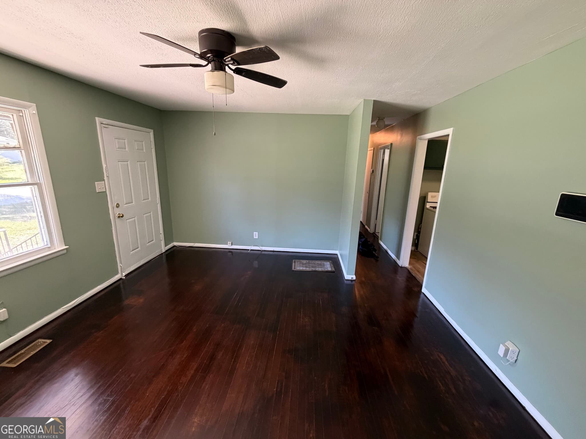 3 bedroom, 1.5 bathroom, 1,000 sq ft single family residence for sale at 4020 Lindwood Drive, Macon, GA 31206 — photo 8