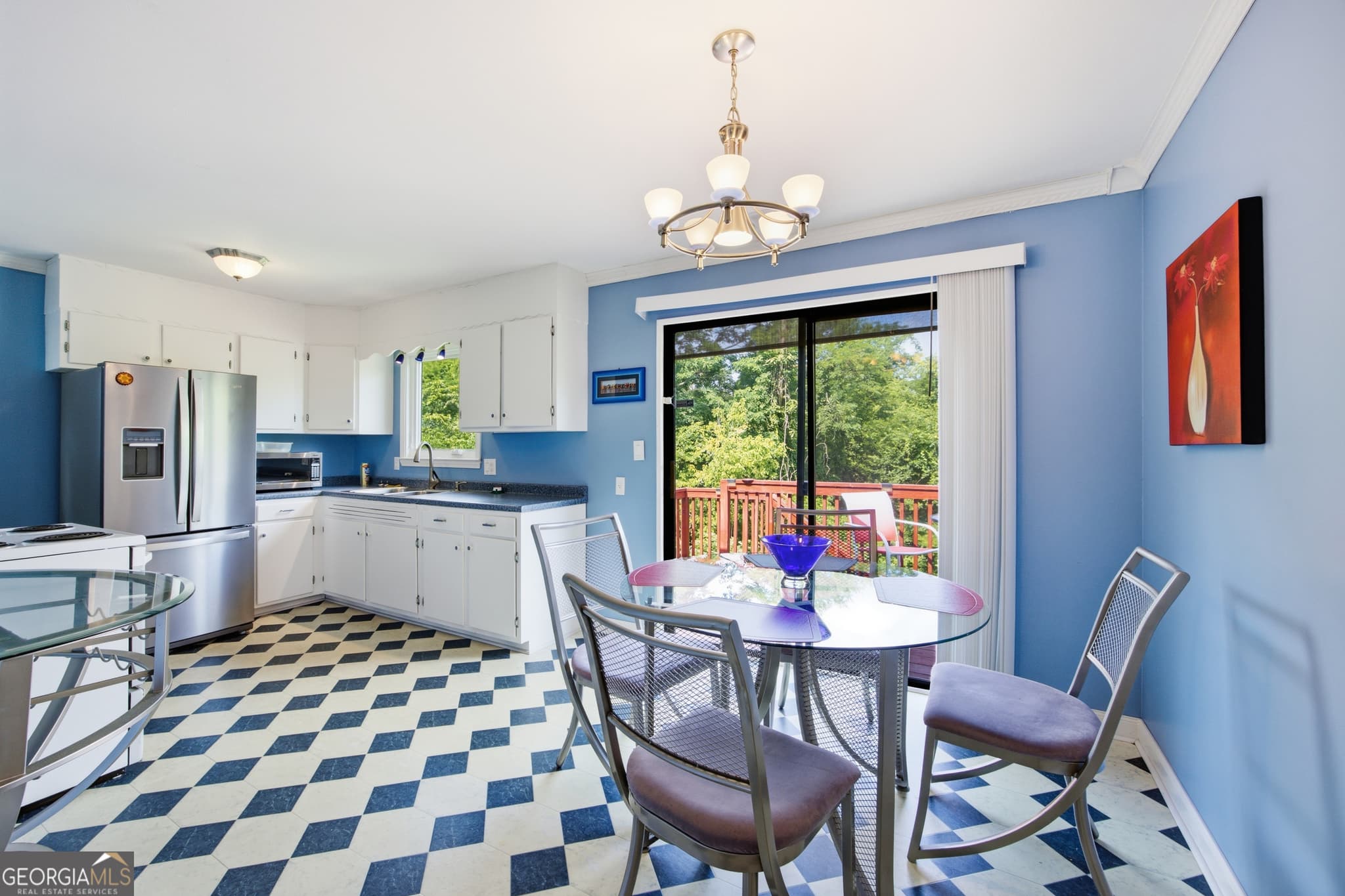 4 bedroom, 1.5 bathroom, 2,064 sq ft single family residence under contract at 128 Sioux Trail, Ringgold, GA 30736 — photo 8