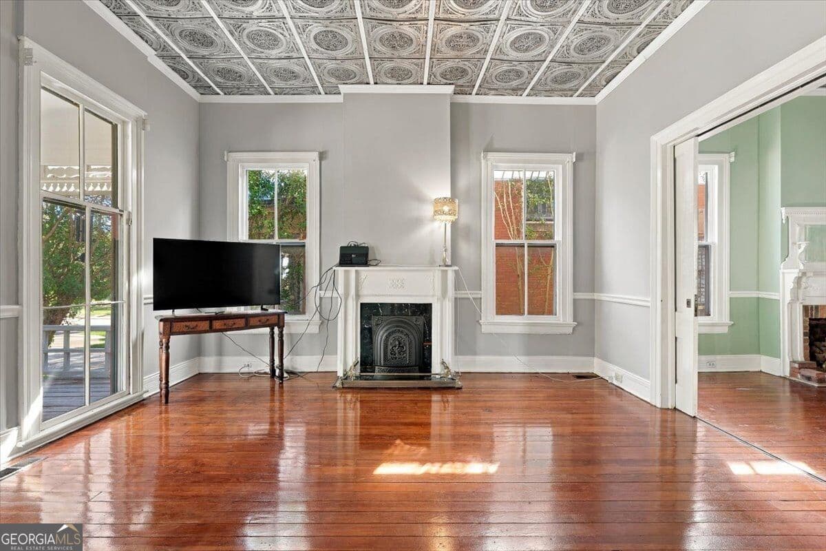 3 bedroom, 2 bathroom, 2,330 sq ft single family residence for sale at 910 High Street, Macon, GA 31201 — photo 7