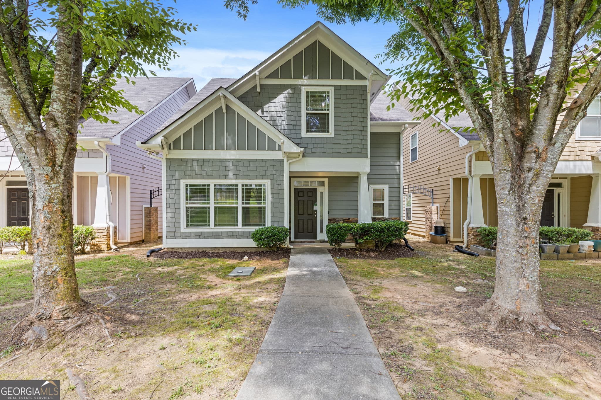 3 bedroom, 2.5 bathroom, 1,610 sq ft single family residence sold at 126 Wellbrook Court, Conyers, GA 30012
